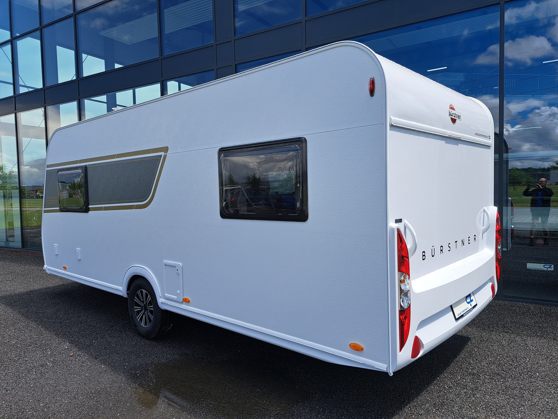 BÜRSTNER Averso 535 TL-image-13