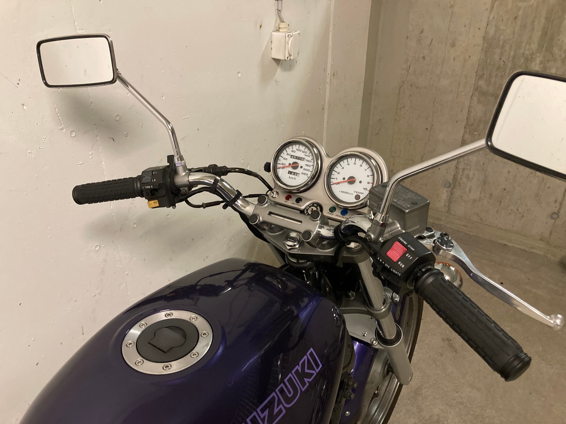 SUZUKI VX 800-image-5