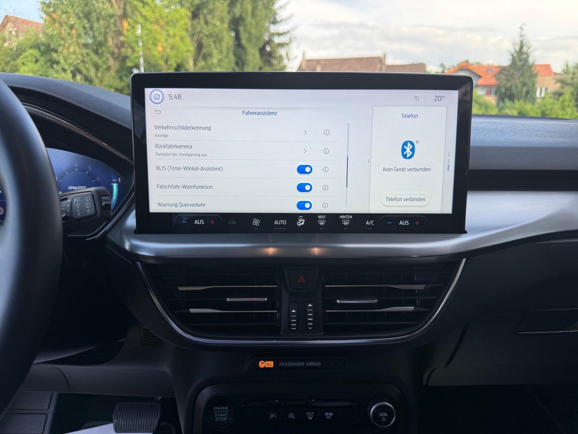 FORD Focus 1.0 MHEV Titanium X Automat-image-9