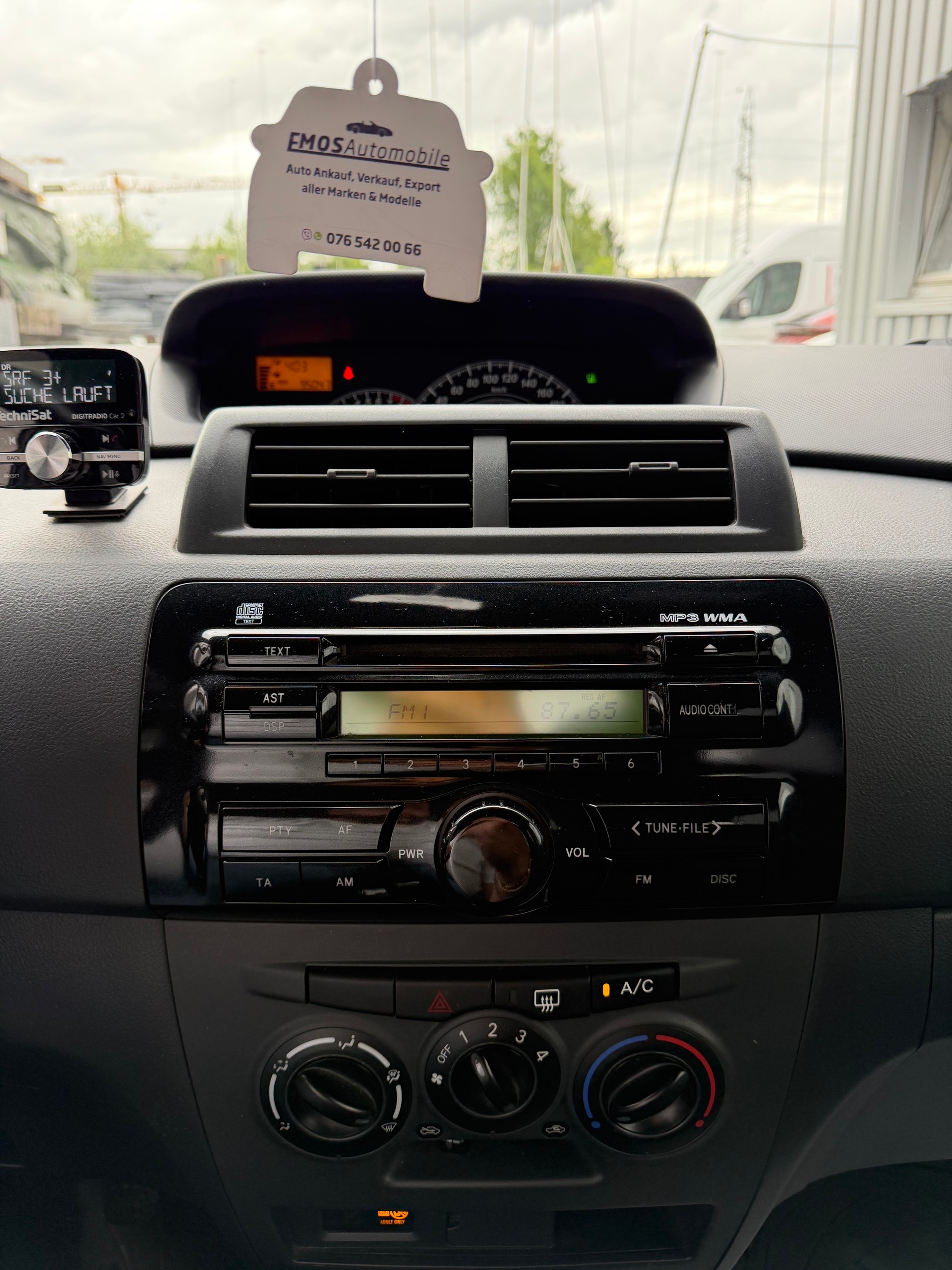 DAIHATSU Materia 1.3-image-13