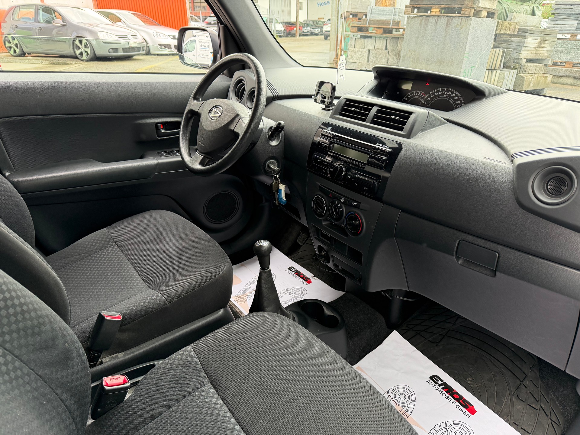 DAIHATSU Materia 1.3-image-9