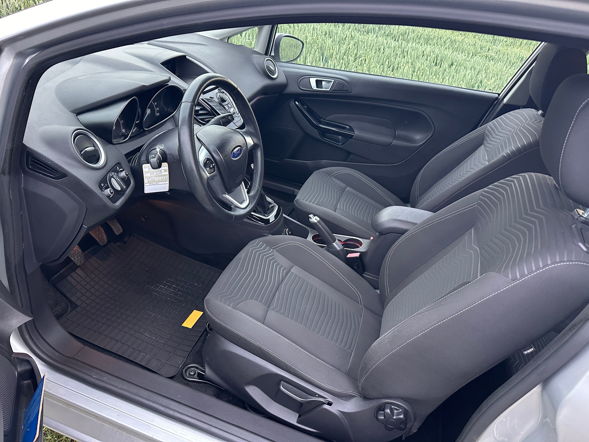 FORD Fiesta 1.0 SCTi Titanium-showroom-element-2