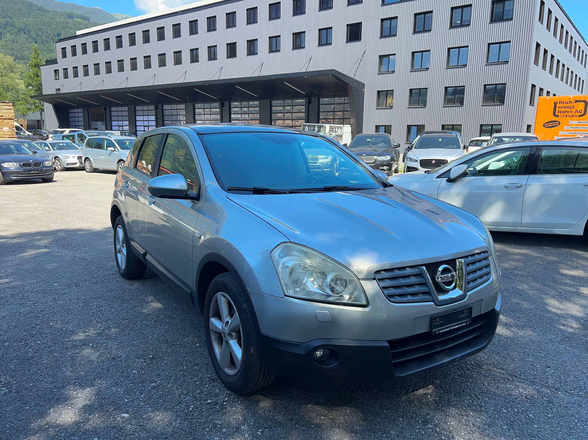 NISSAN Qashqai 2.0 dCi 4WD tekna Automatic-image-1