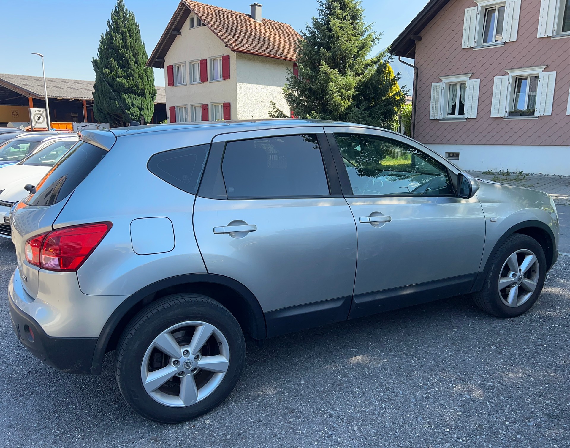 NISSAN Qashqai 2.0 dCi 4WD tekna Automatic-image-6