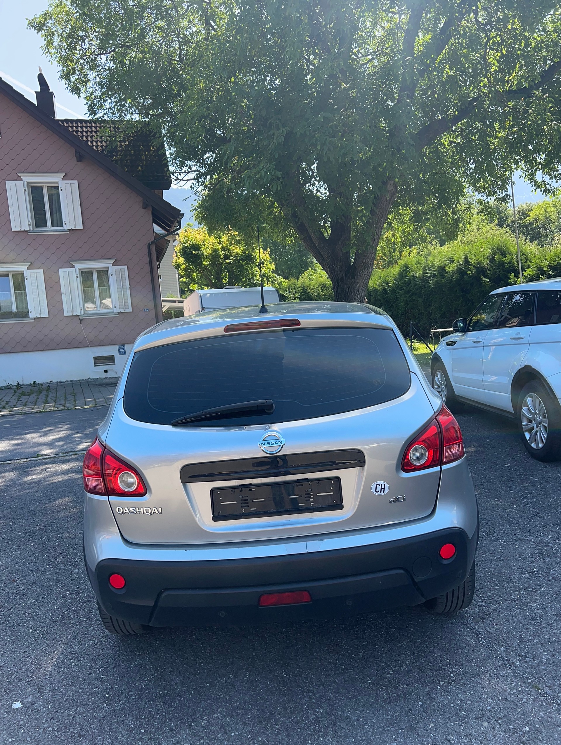 NISSAN Qashqai 2.0 dCi 4WD tekna Automatic-image-3