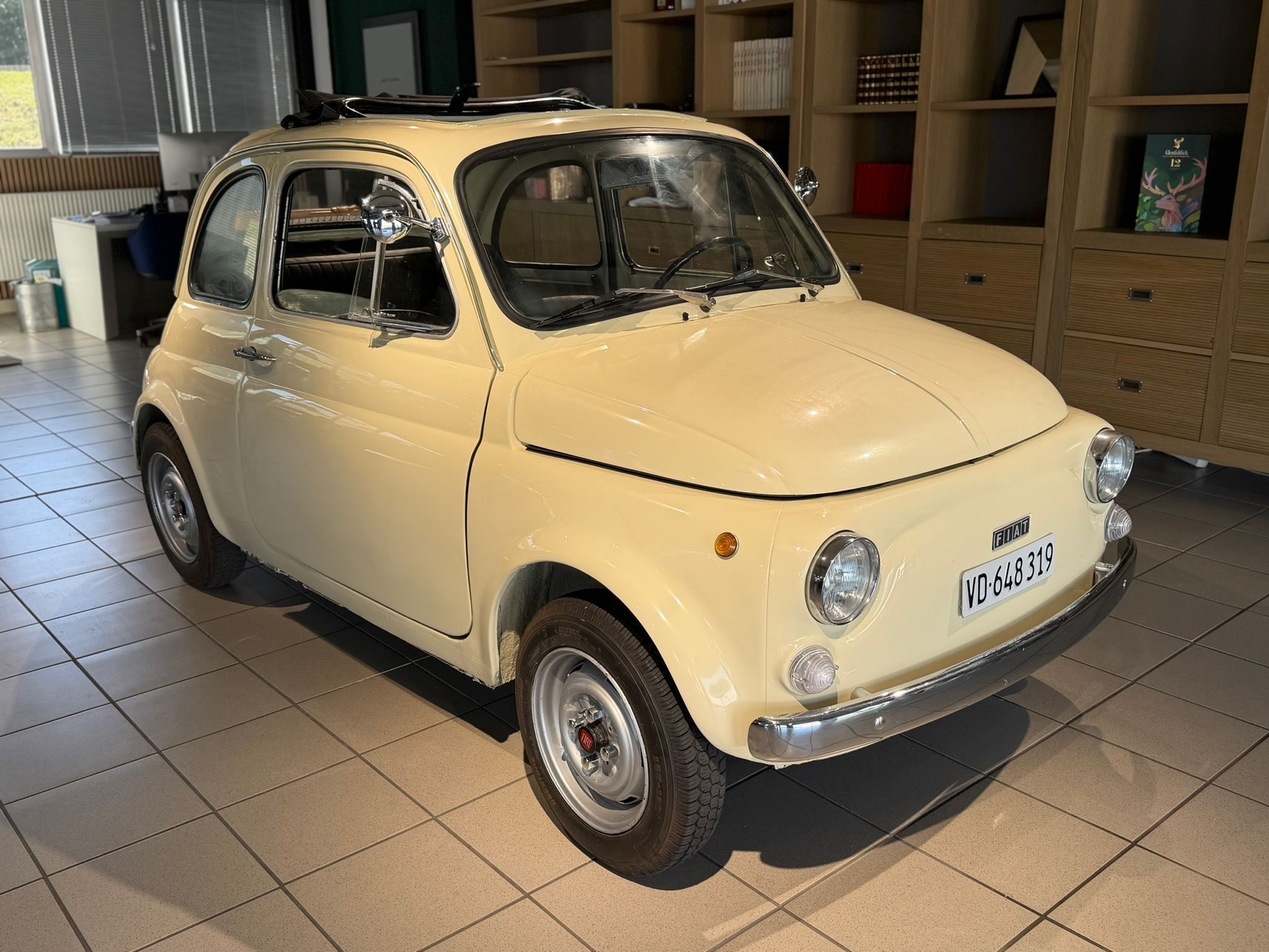 FIAT Fiat 500 L-showroom-element-1
