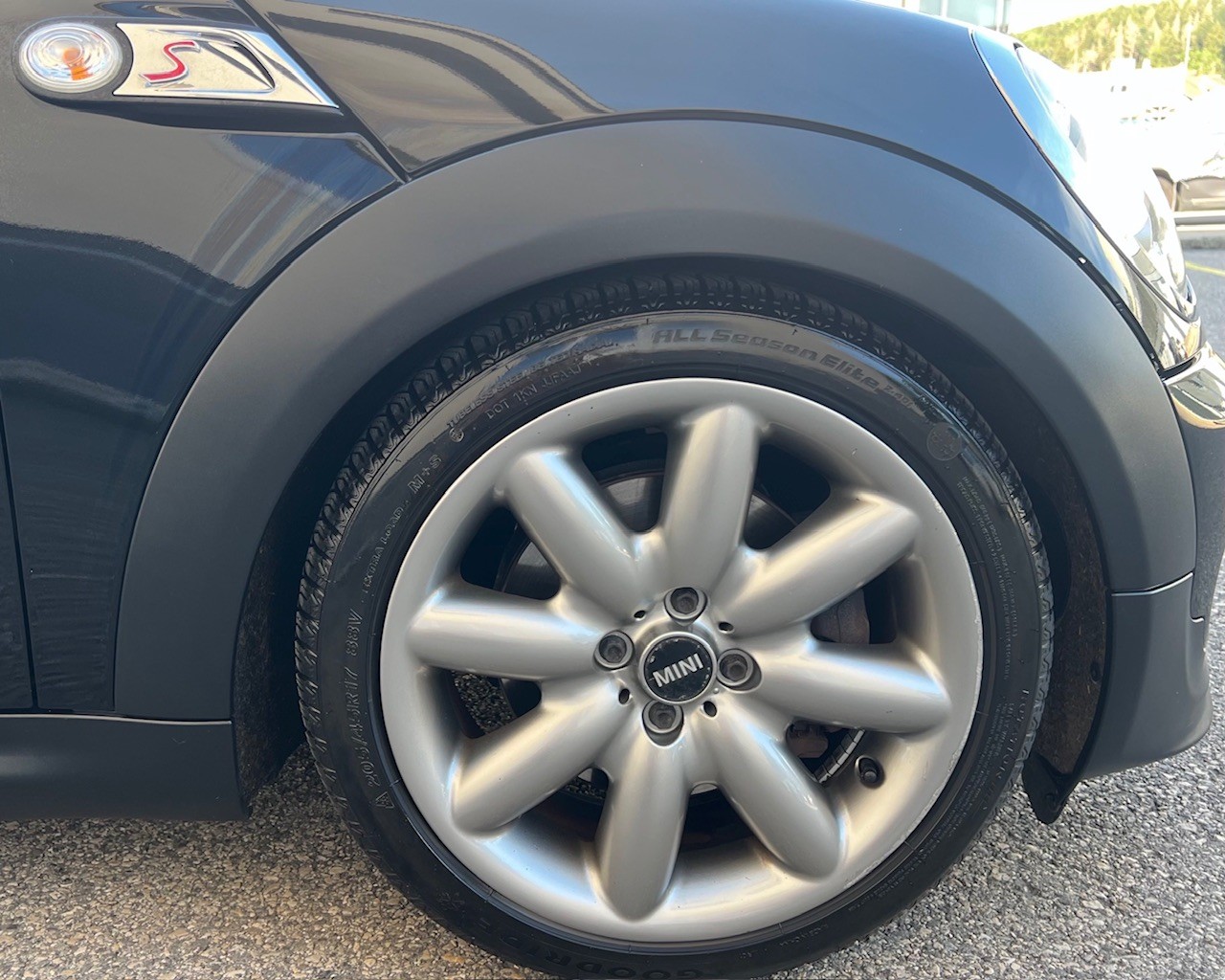 MINI Cooper S Coupé-image-13