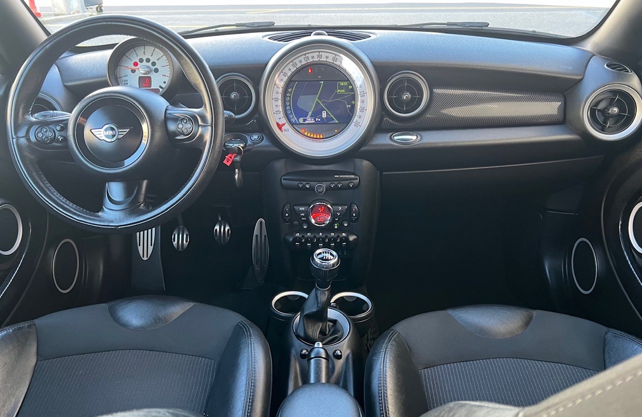 MINI Cooper S Coupé-image-8