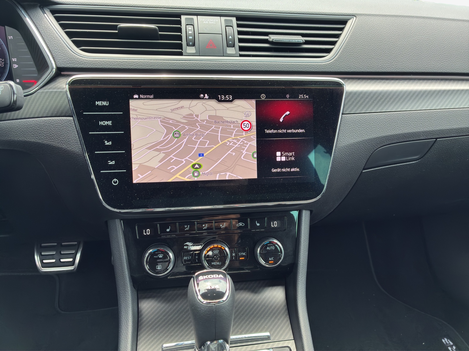 SKODA Superb Combi 2.0 TSI SportLine 4x4 DSG-image-10