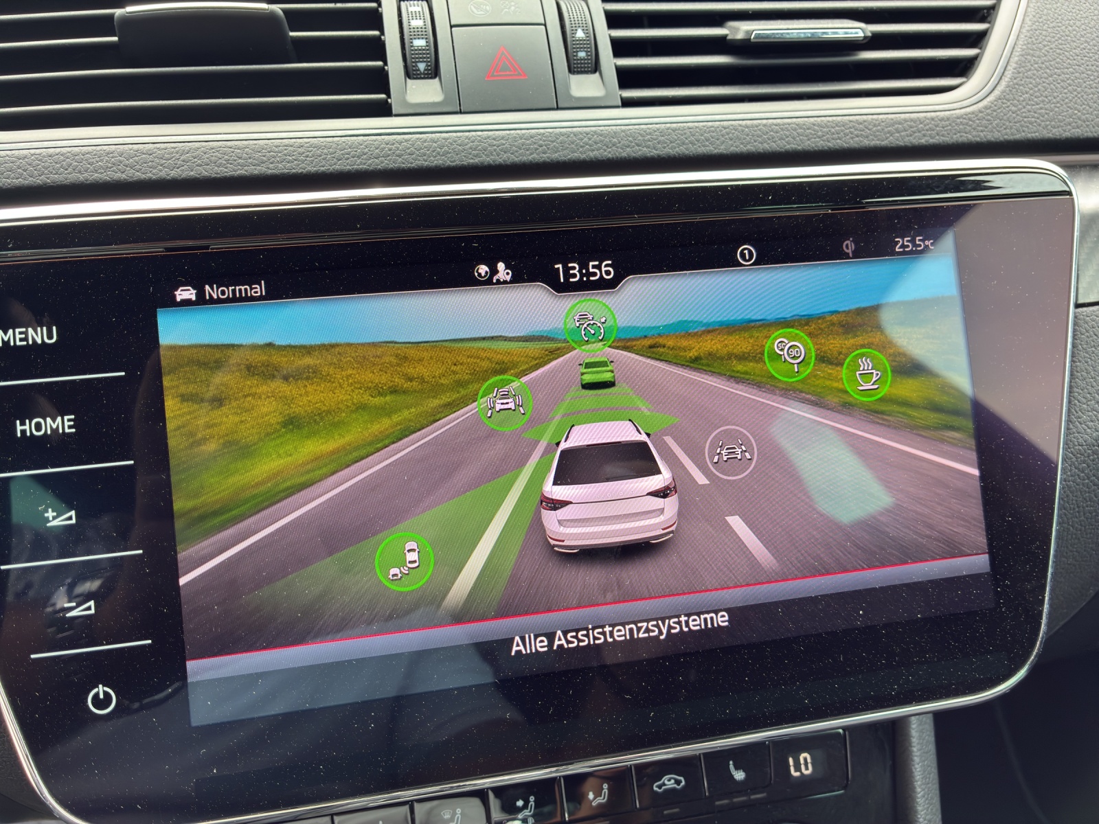 SKODA Superb Combi 2.0 TSI SportLine 4x4 DSG-image-15