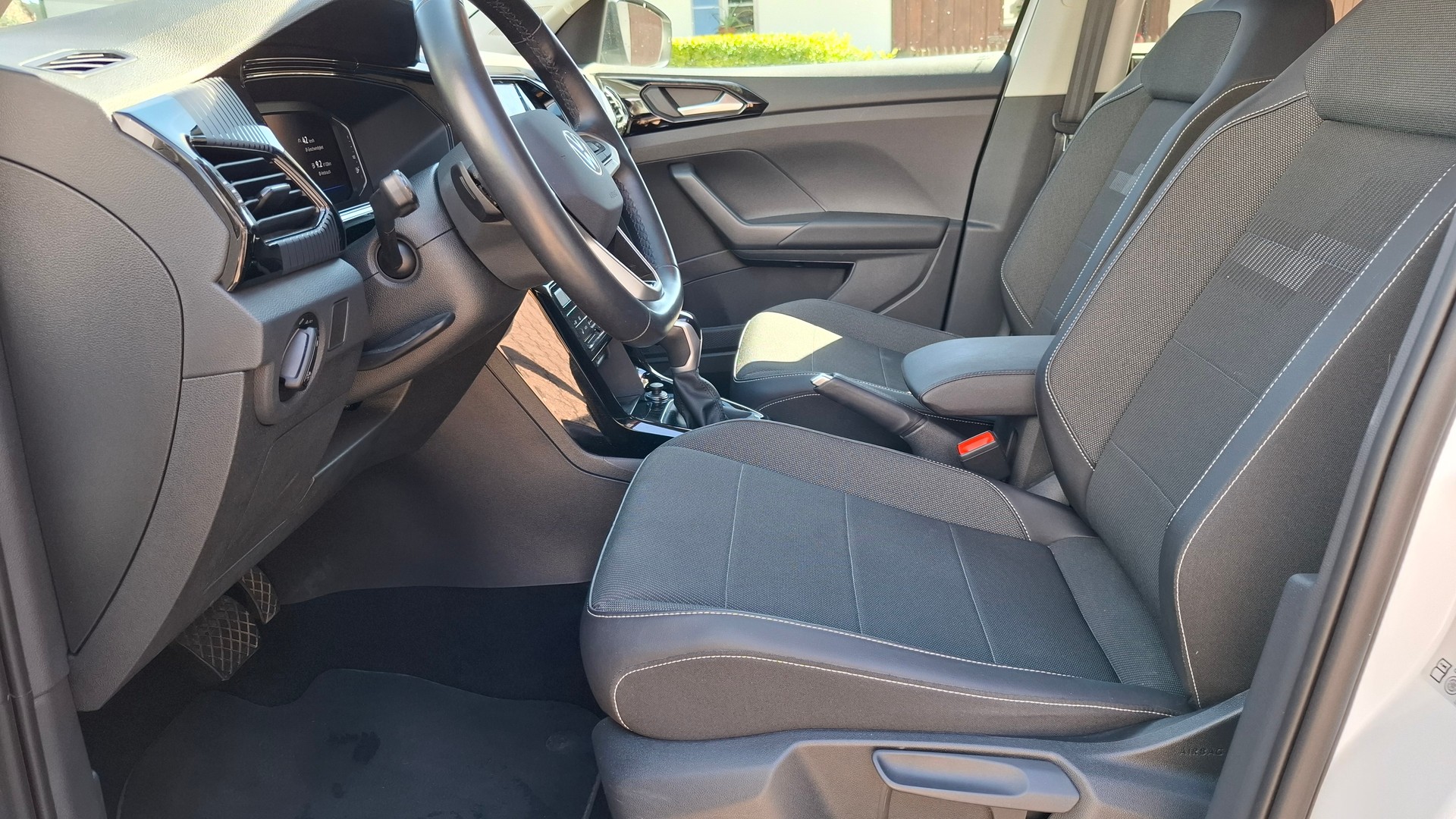 VW 1.0 TSI 110 Life DSG-image-6