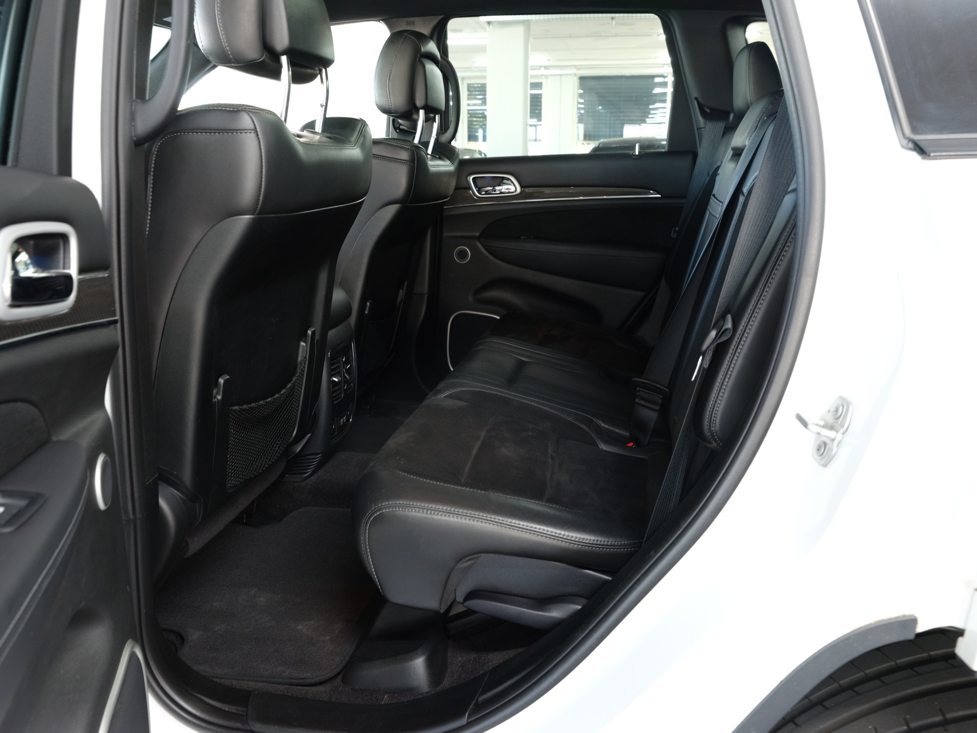 JEEP Grand Cherokee 6.4 V8 HEMI SRT8 Automatic *Sportabgassanlage* *Head up Display* *Carplay*-image-16