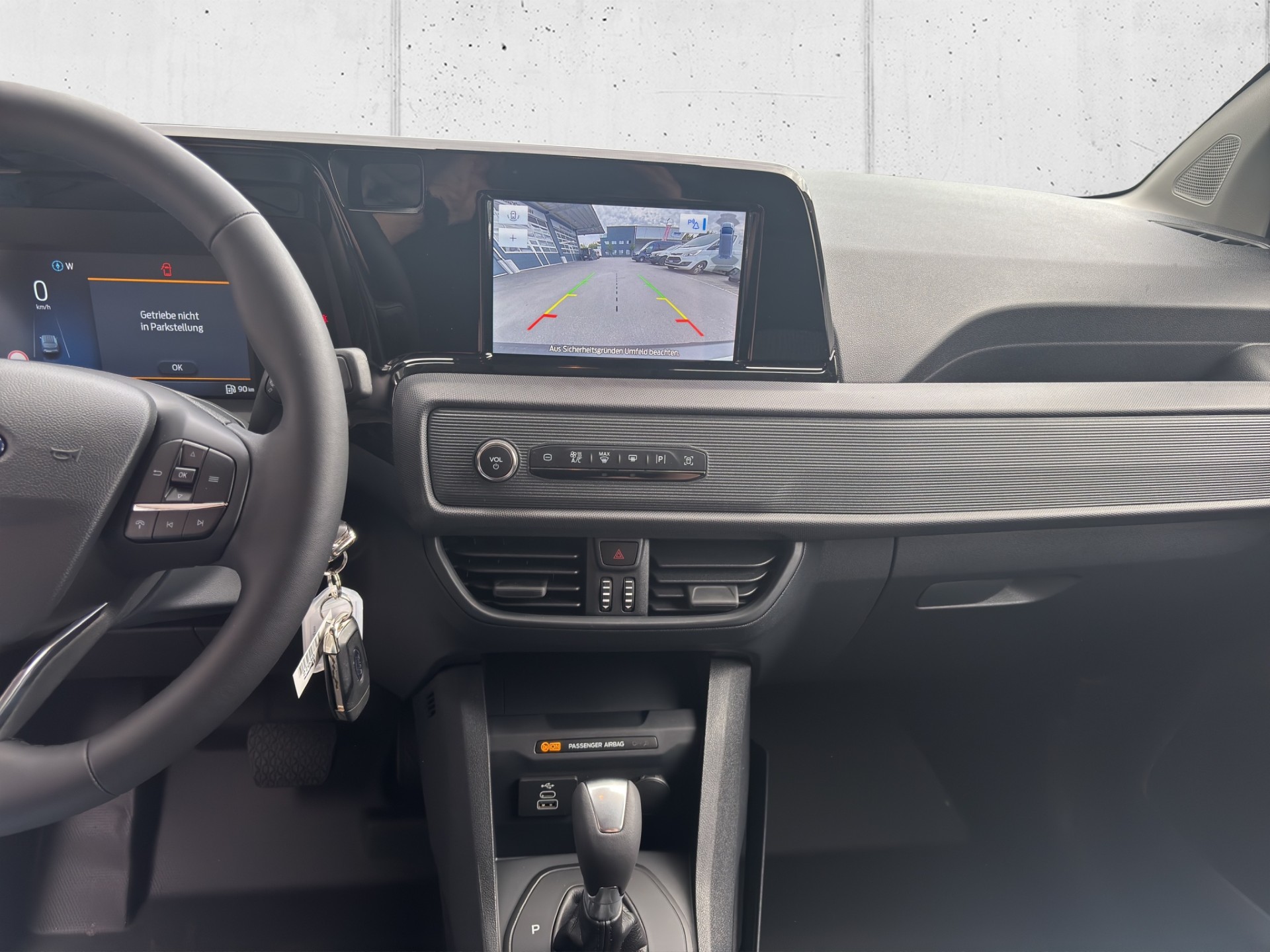 FORD Transit Courier Van 1.0 EcoBoost Trend-image-10