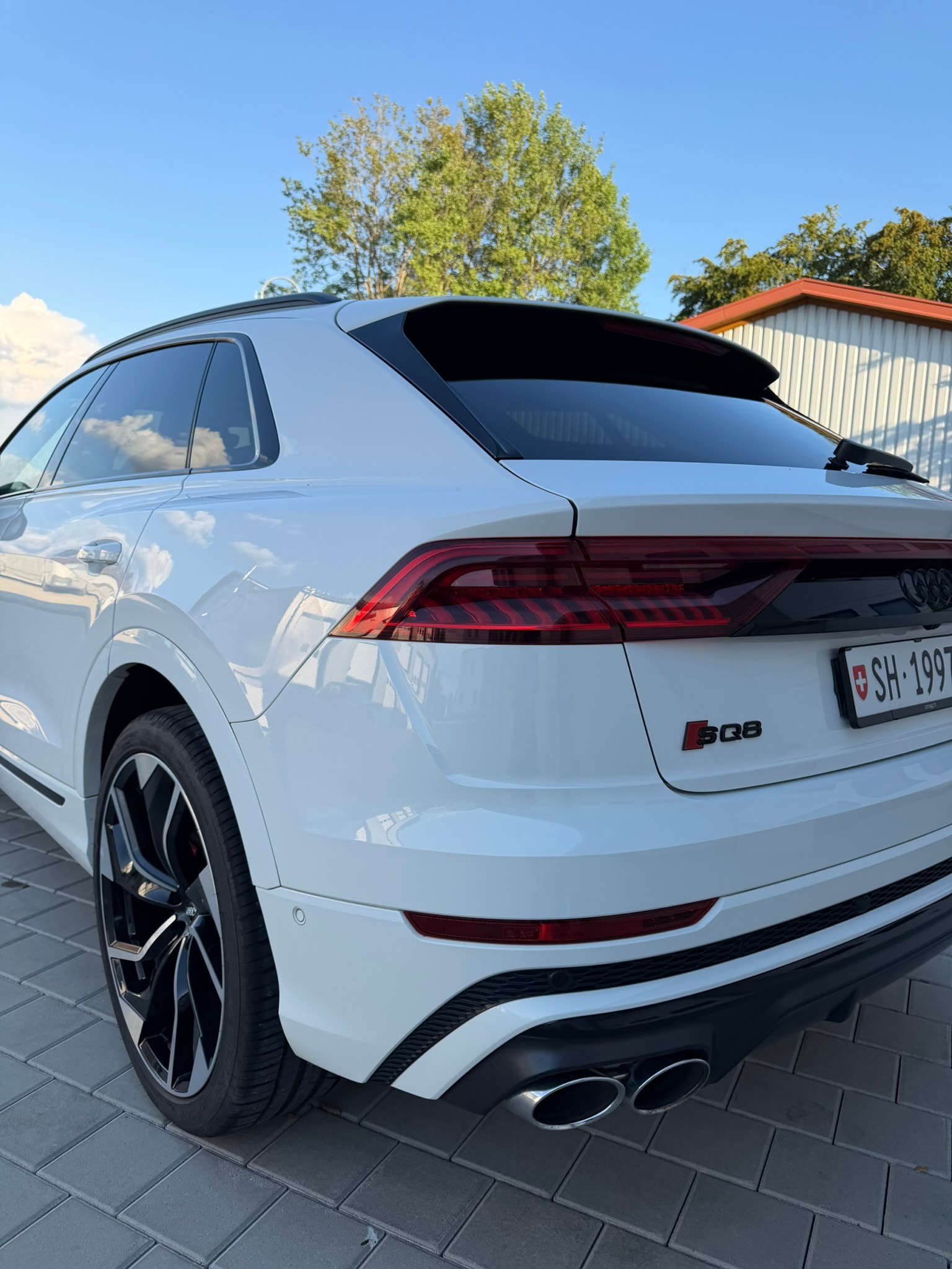 AUDI 4.0 V8 TDI quattro T-Tronic-image-3