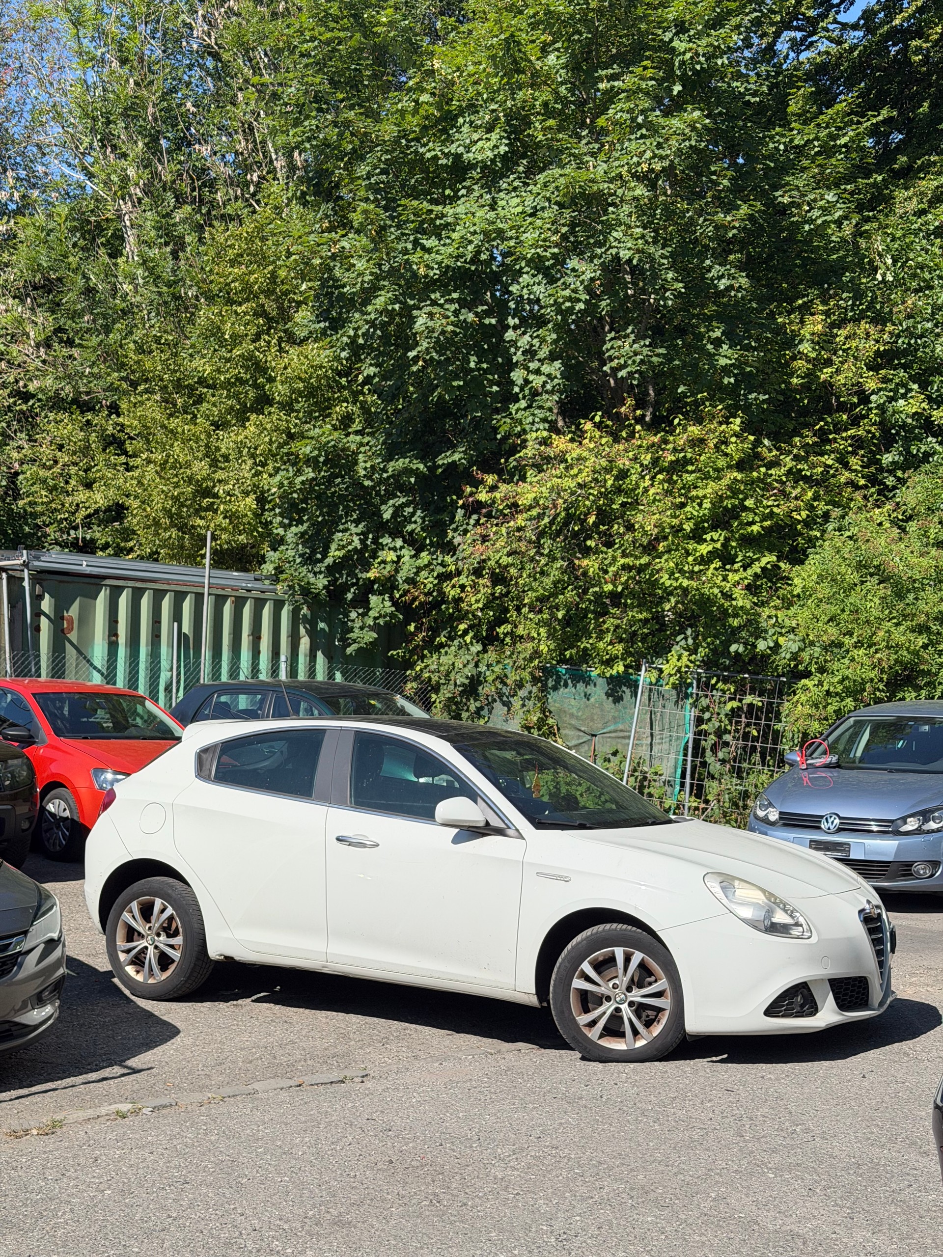 ALFA ROMEO Giulietta 2.0 JTDM Distinctive-image-2