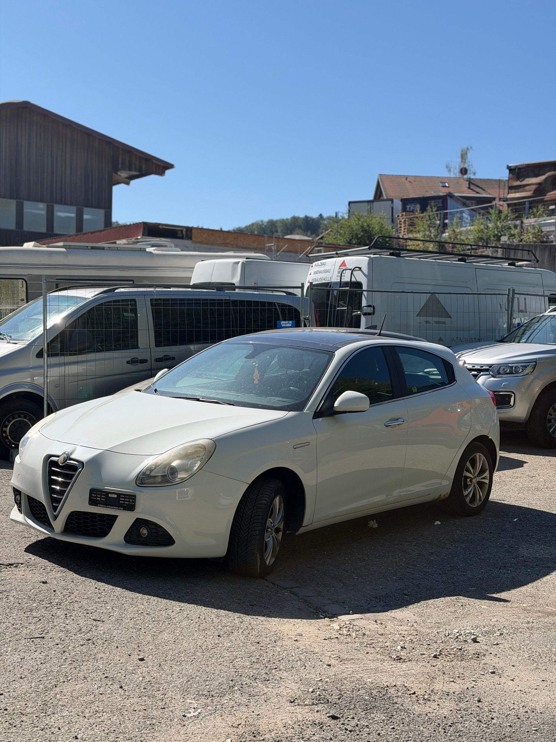 ALFA ROMEO Giulietta 2.0 JTDM Distinctive-image-1