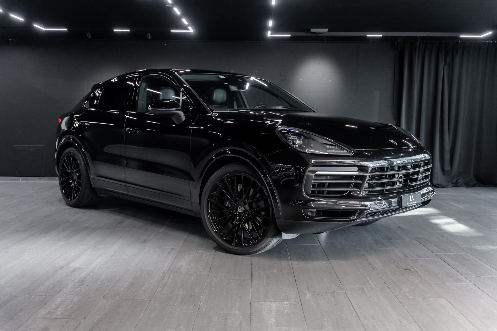 PORSCHE Cayenne Coupé Platinum Edition / CH Auto / Garantie / Pano-Dach / Full Black uvm..