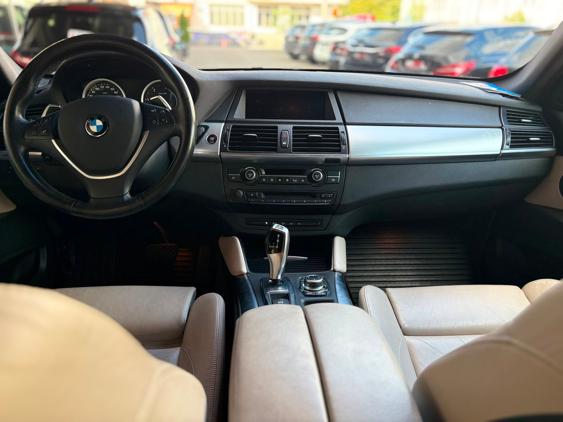 BMW X6 xDrive 40d Steptronic-image-6