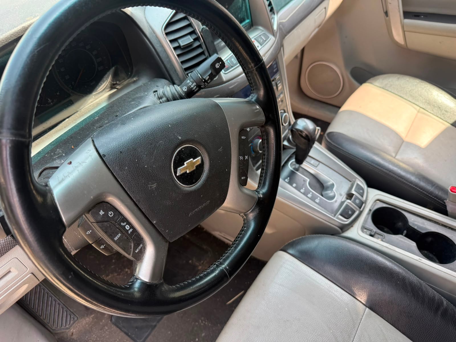 CHEVROLET Captiva 2.2 VCDi LTZ 4WD Automatic-image-7