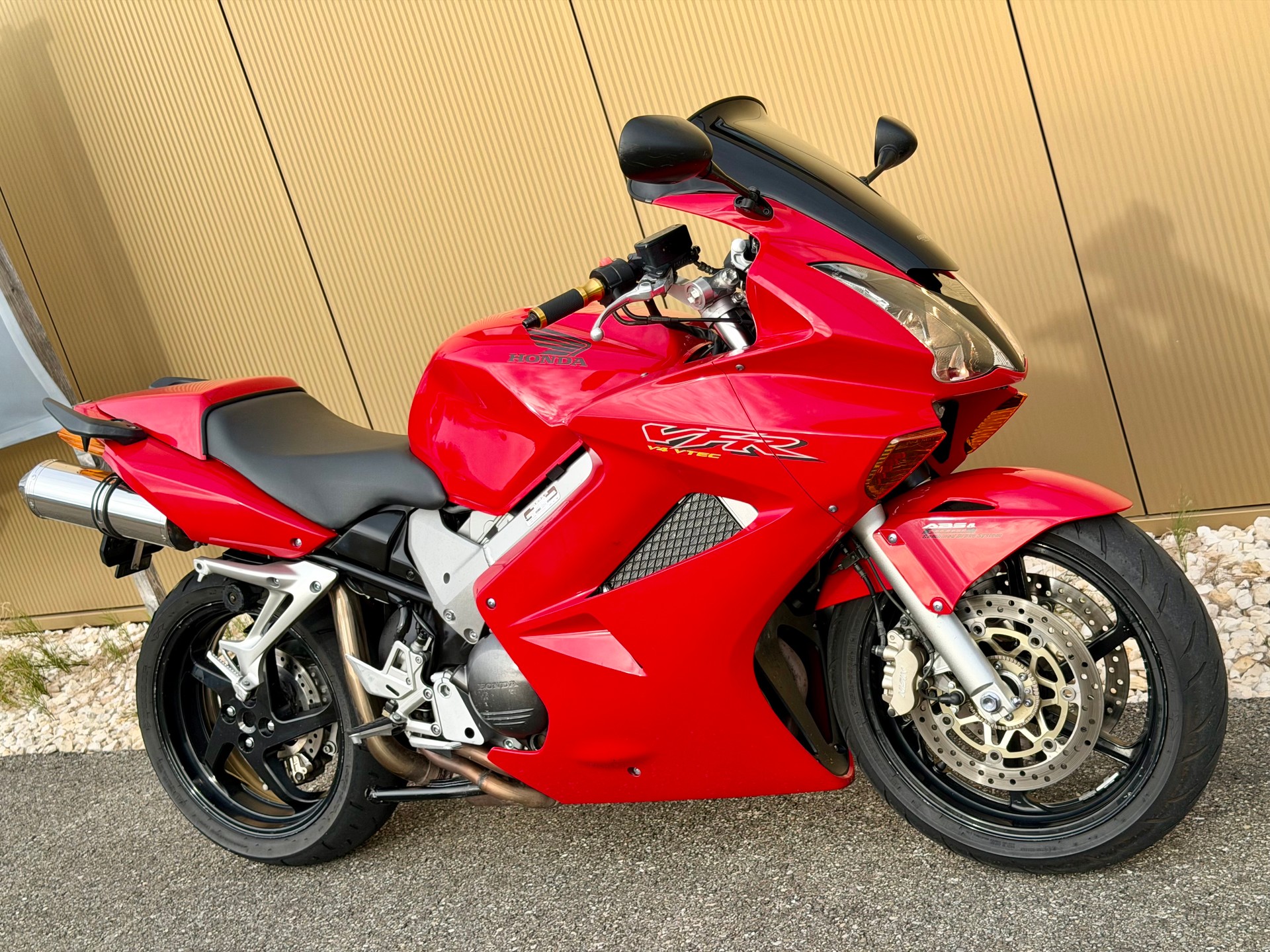 HONDA VFR 800 FI ABS-image-2
