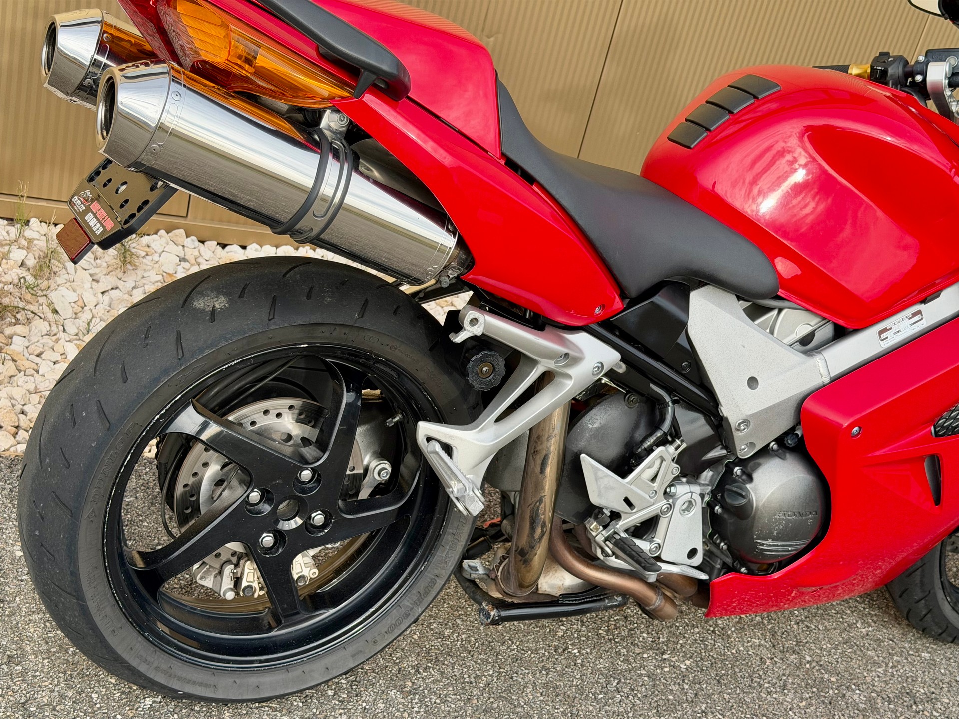 HONDA VFR 800 FI ABS-image-6