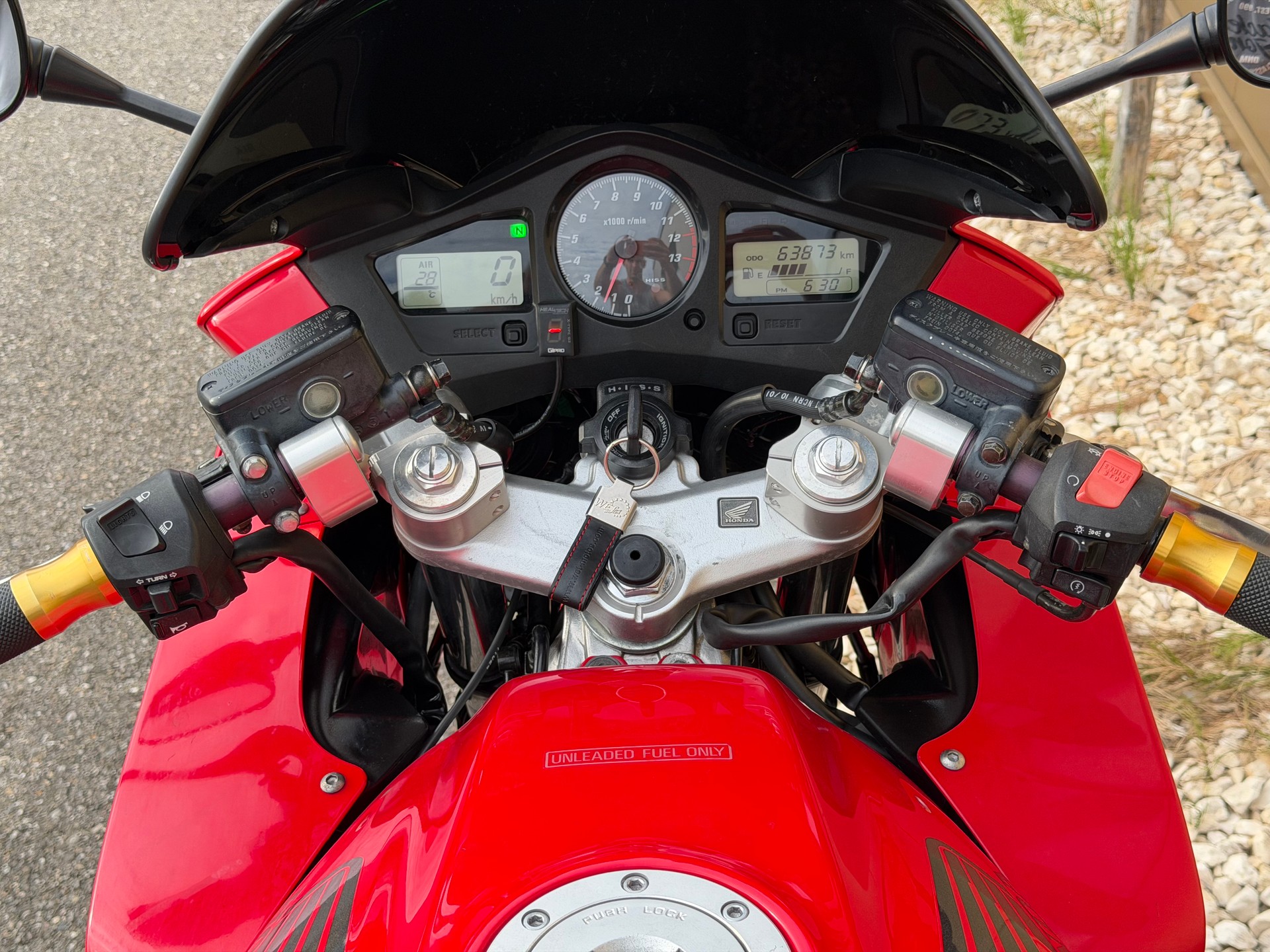 HONDA VFR 800 FI ABS-image-15