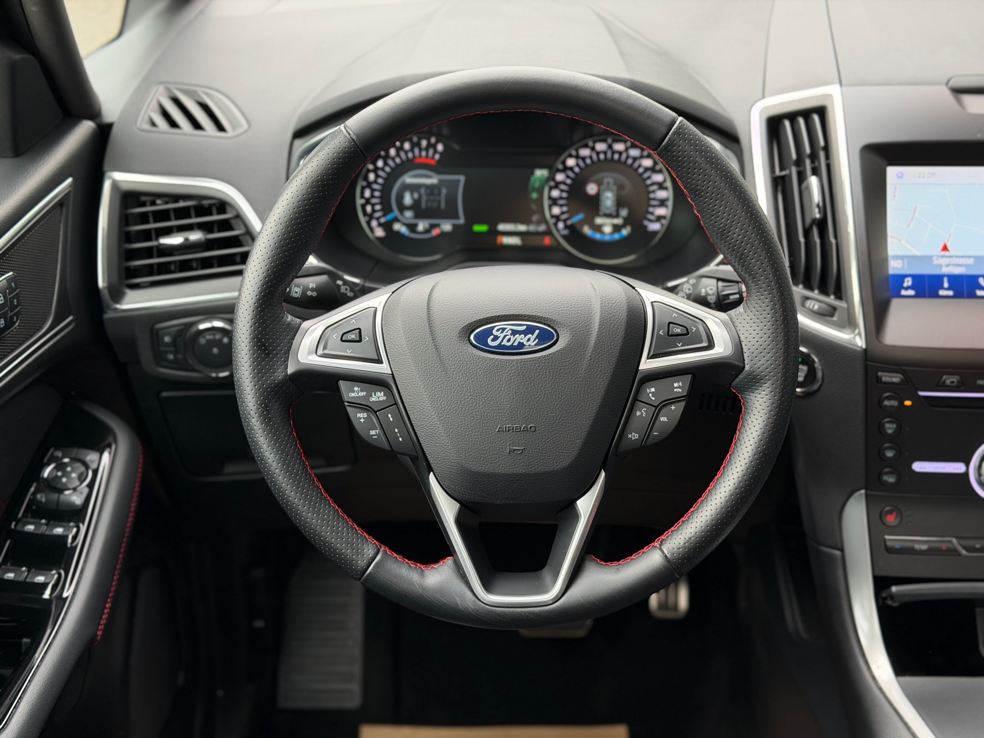FORD S-Max 2.5 FHEV ST-Line 7Pl-image-15