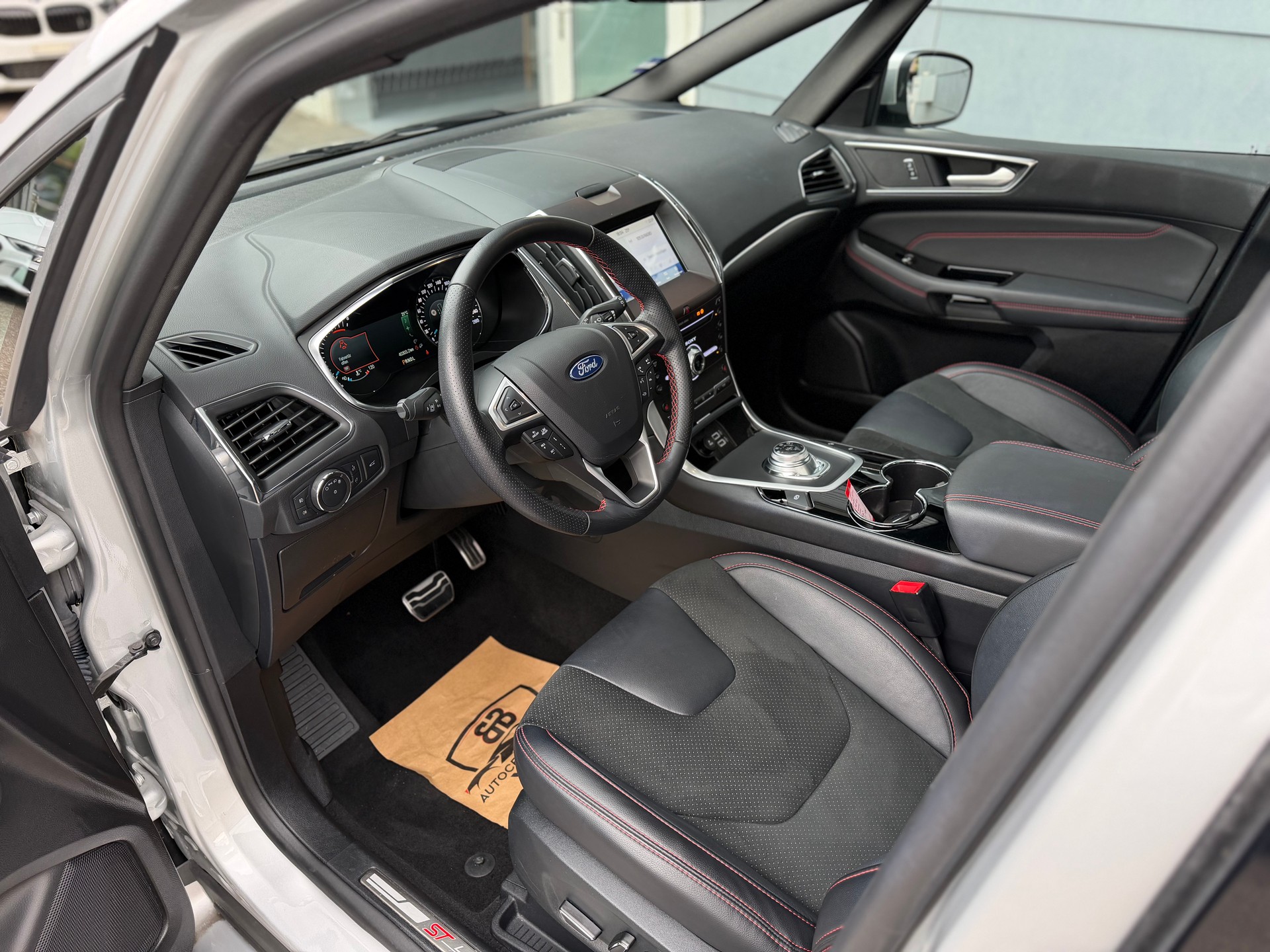 FORD S-Max 2.5 FHEV ST-Line 7Pl-image-11