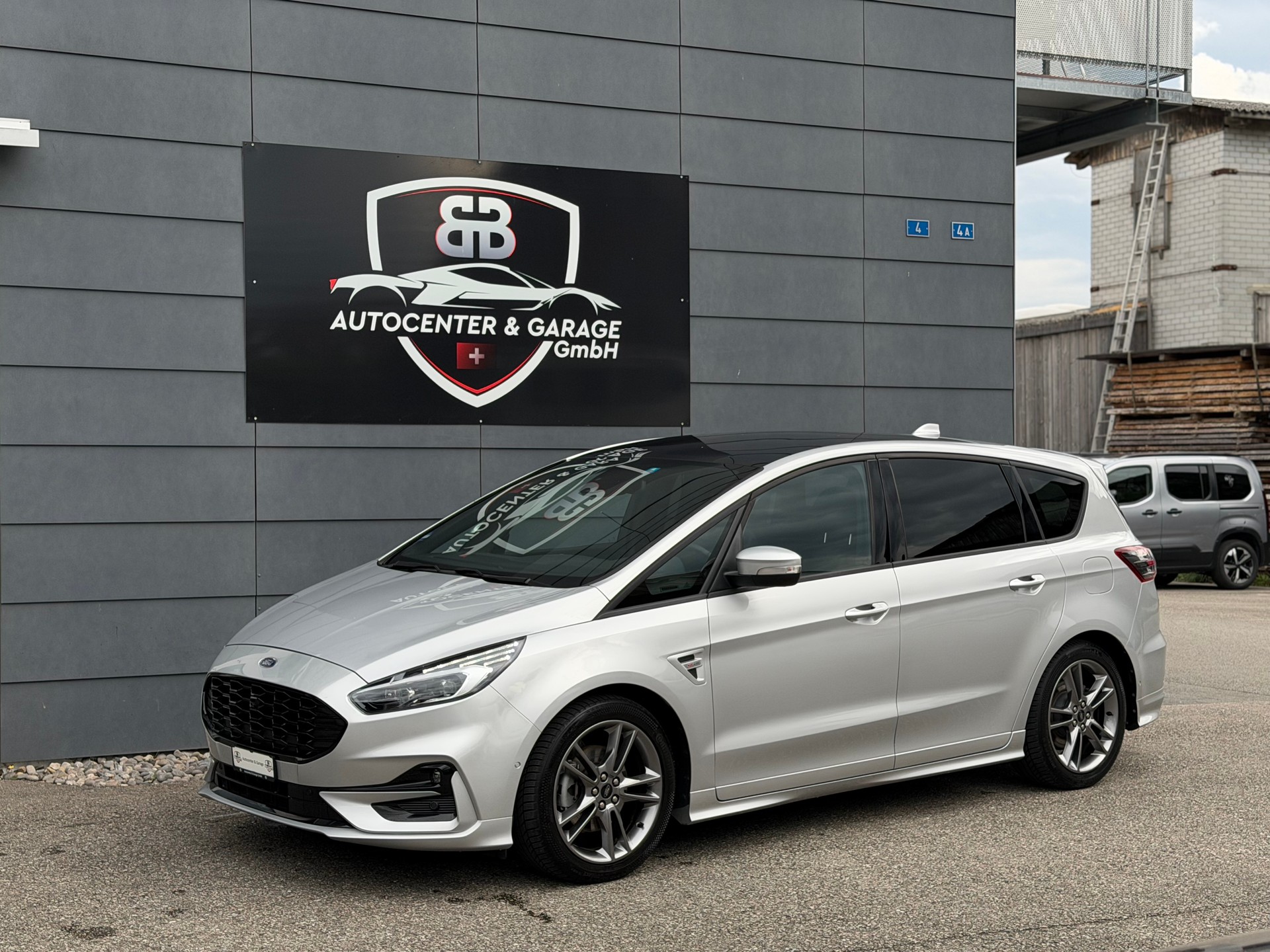 FORD S-Max 2.5 FHEV ST-Line 7Pl-showroom-element-2