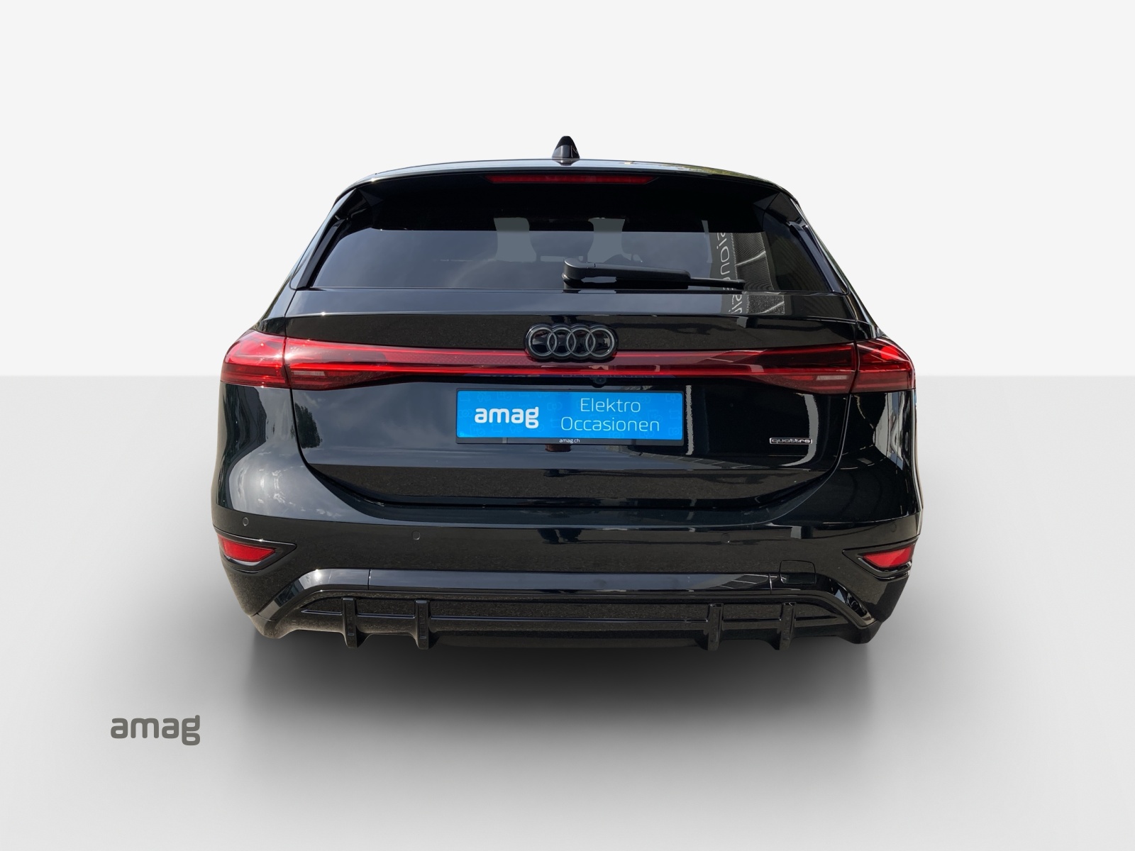 AUDI A6 Avant e-tron quattro-showroom-element-3