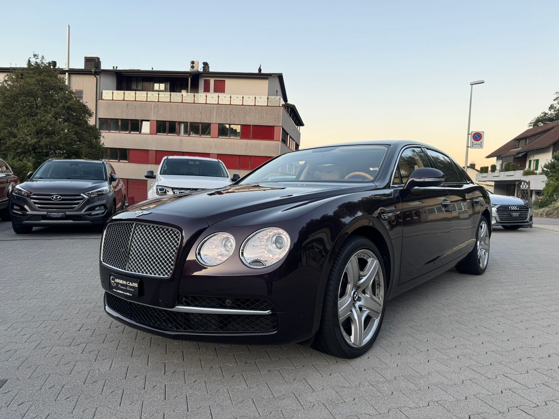 BENTLEY Flying Spur 6.0 W12 – FULL OPTIONS - CH Fahrzeug