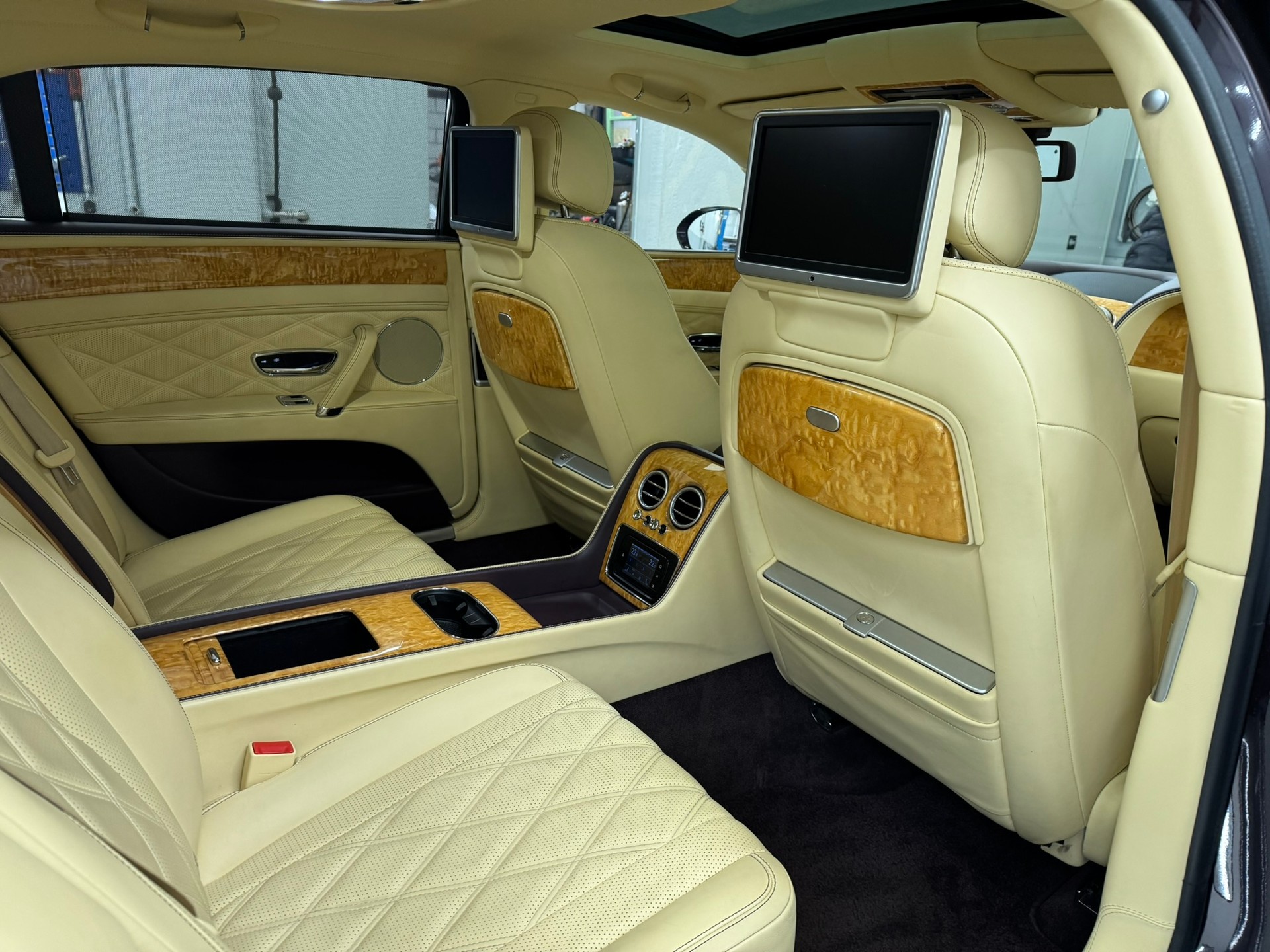 BENTLEY Flying Spur 6.0 W12 – FULL OPTIONS - CH Fahrzeug-image-16