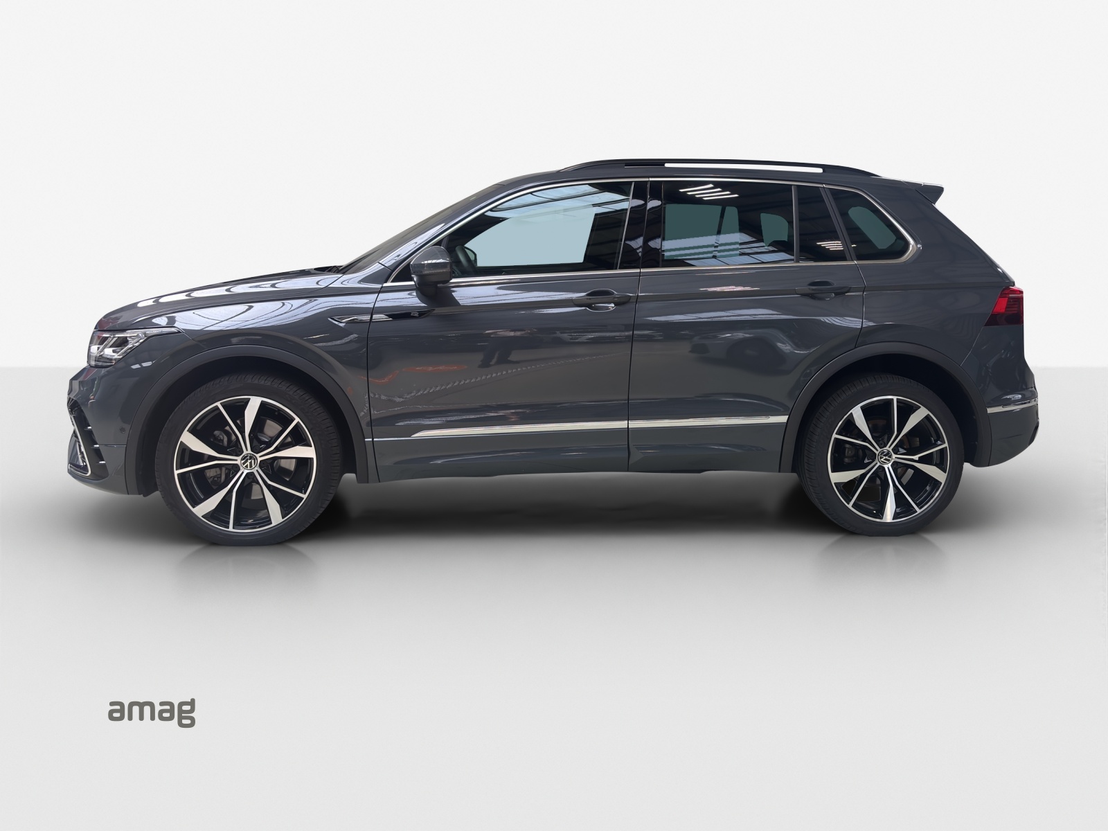 VW Tiguan 2.0TSI R-Line 4Motion DSG-showroom-element-1