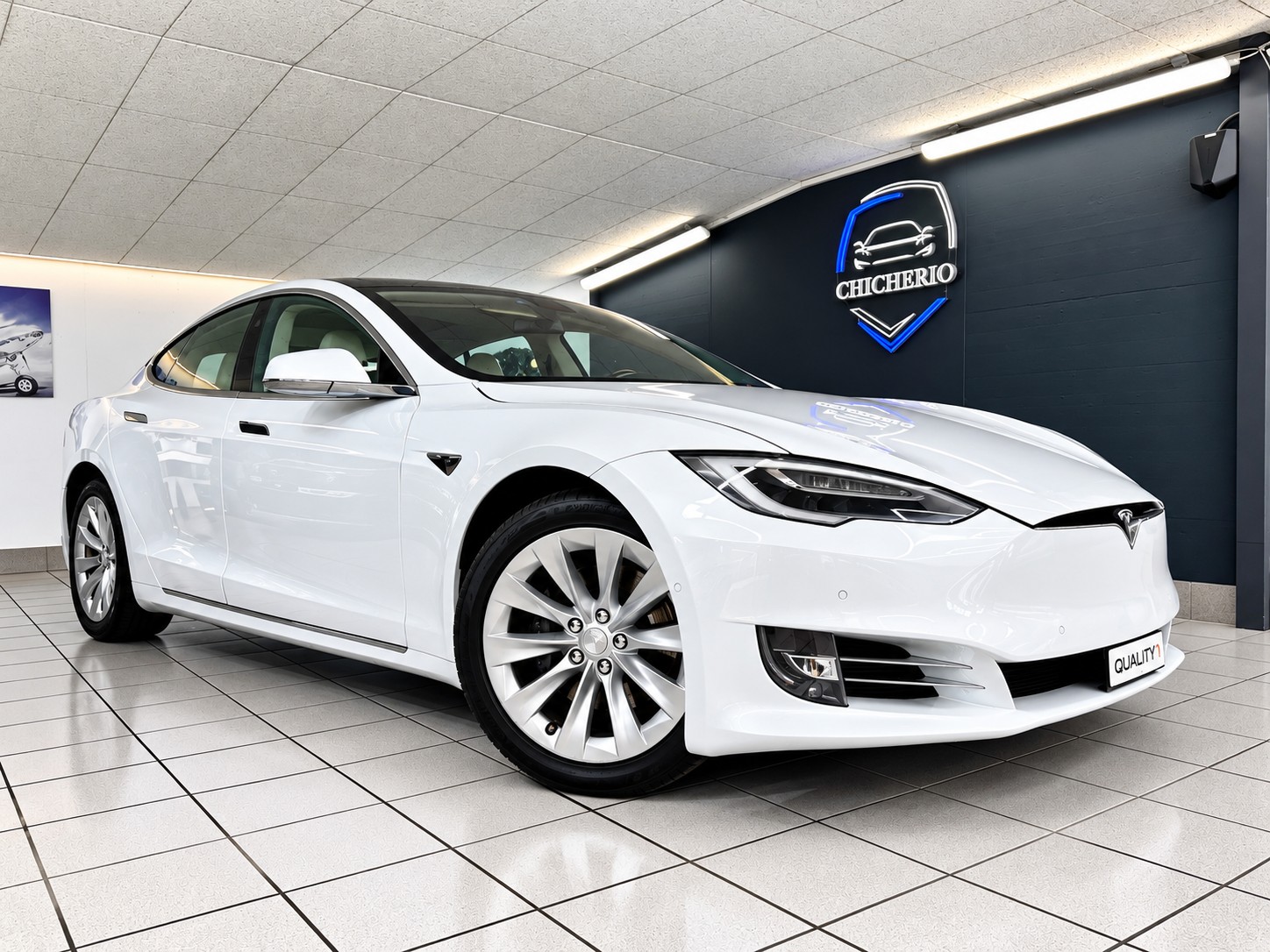 TESLA Model S 100 D