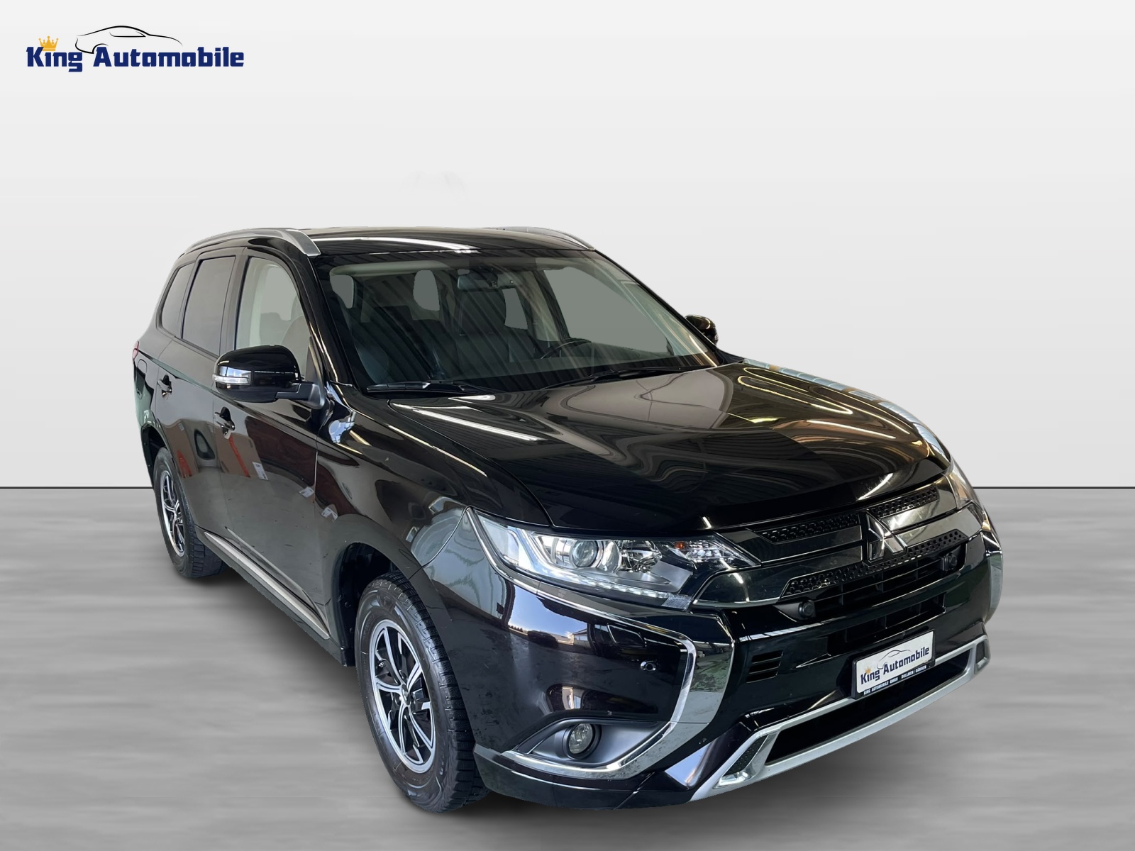 MITSUBISHI OUTLANDER 2.4 PHEV Value 4WD Automatic | CH-Auto | 1-Hand | Ab MFK 03.2025 | Rückfahrkamera-showroom-element-3