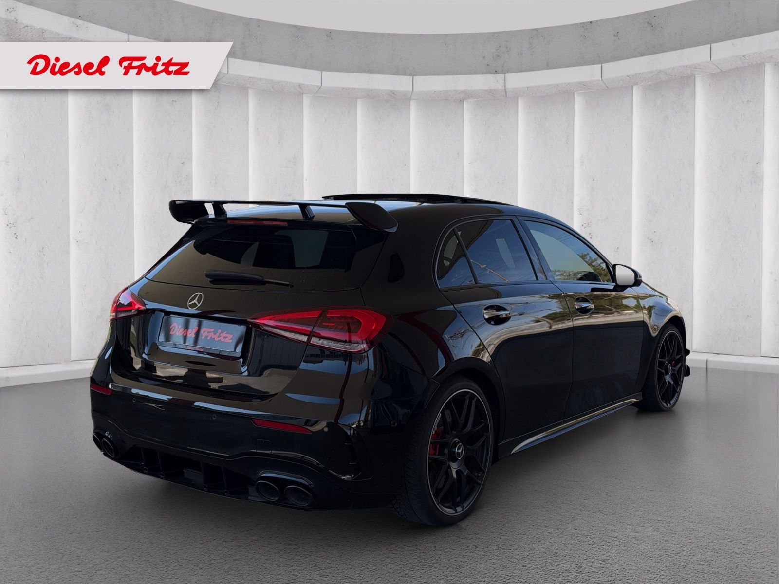 MERCEDES-BENZ A 45 AMG A 45 S AMG 4Matic+ Speedshift-image-4