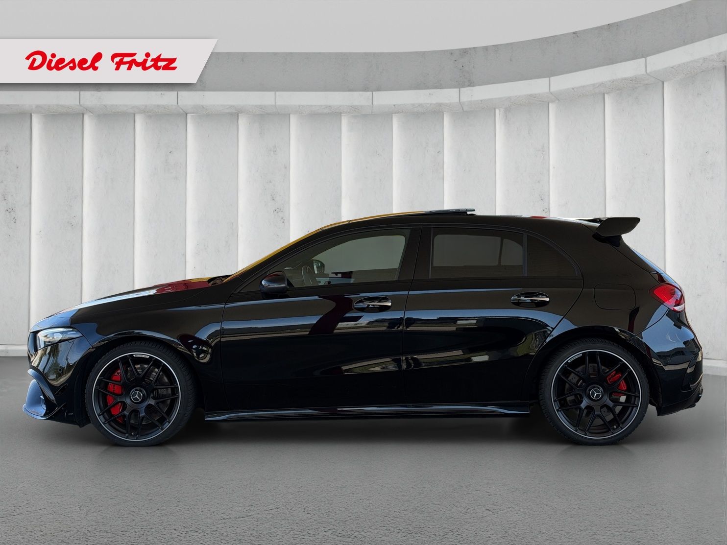 MERCEDES-BENZ A 45 AMG A 45 S AMG 4Matic+ Speedshift-showroom-element-1