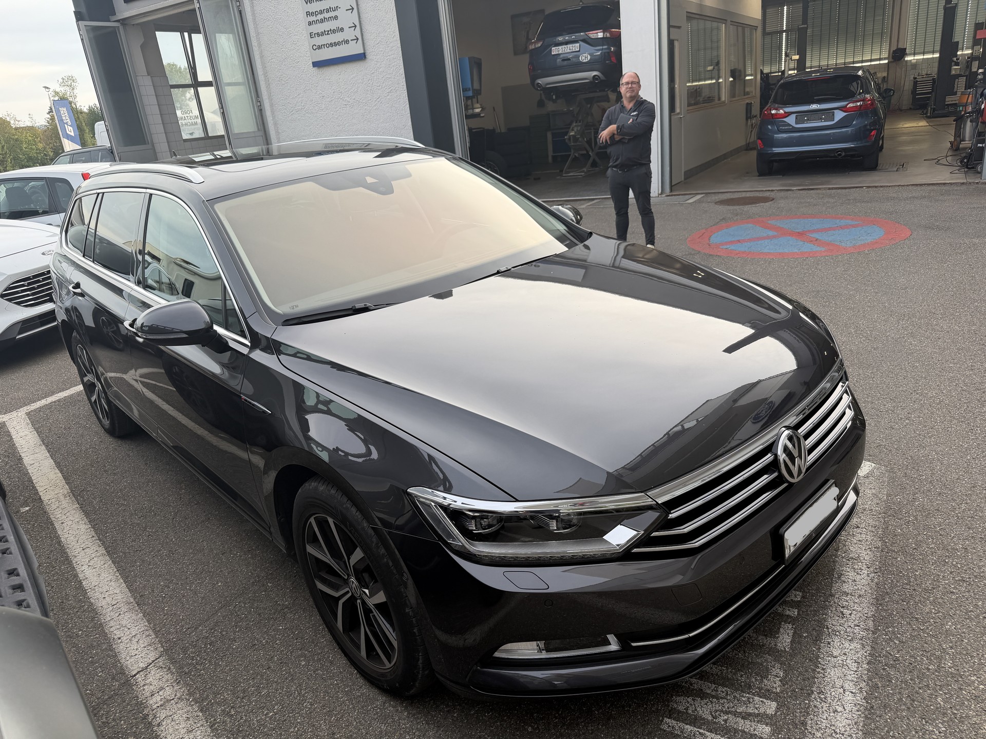 VW Passat Variant 2.0 TDI 190 SCR Comfl.DSG 4m-showroom-element-1