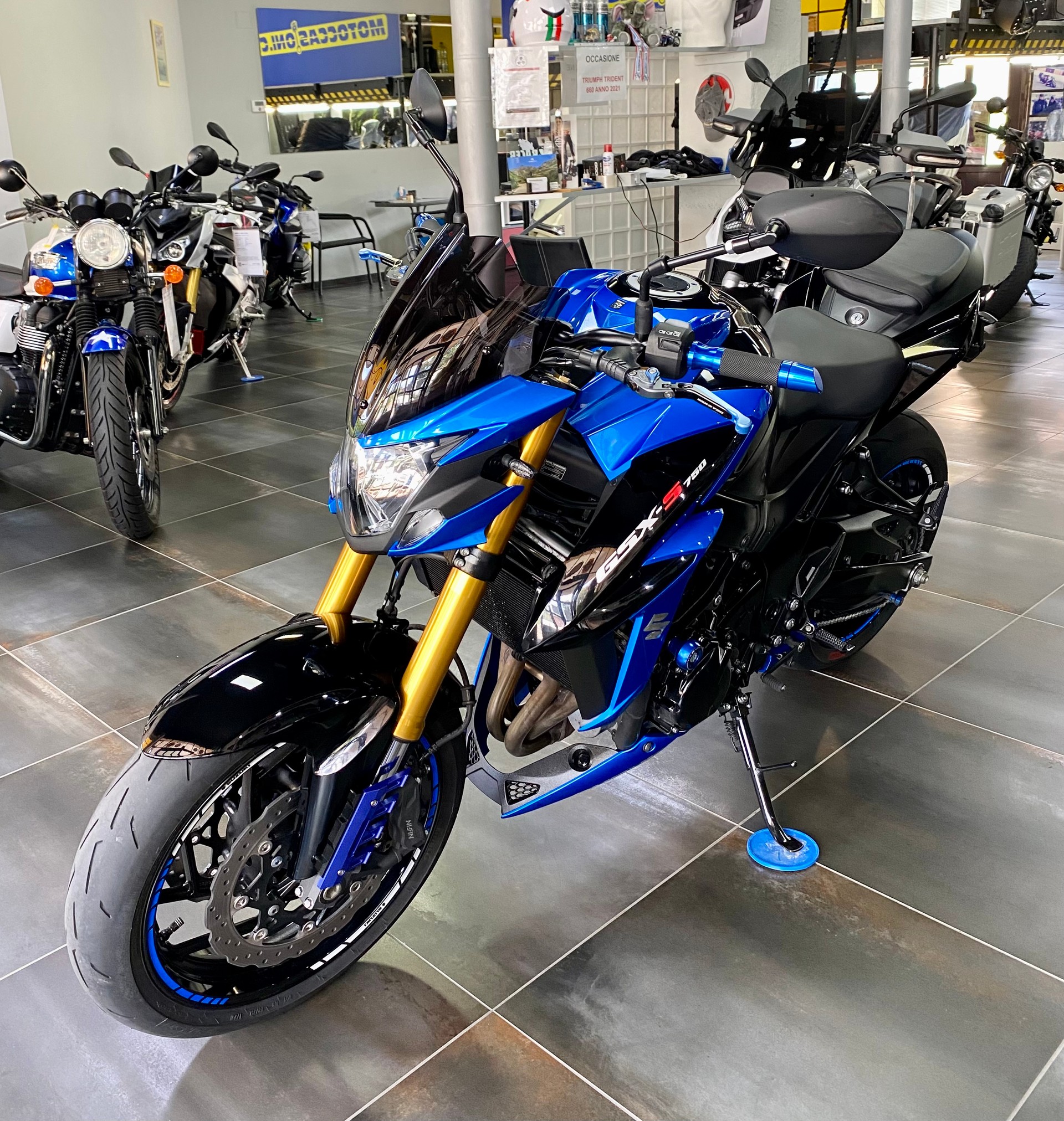 SUZUKI GSX-S 750 ABS-image-0