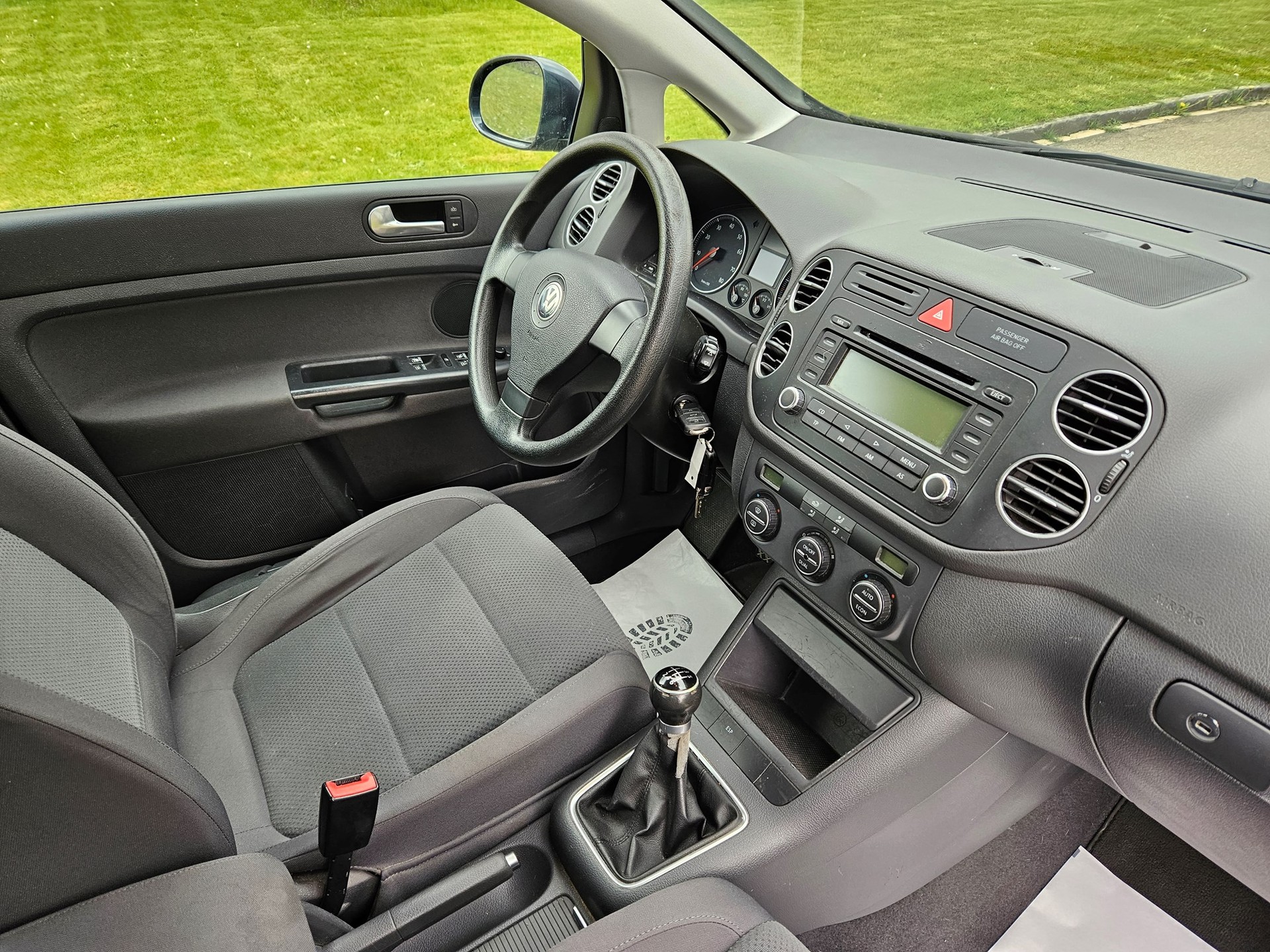 VW Golf Plus 2.0 FSI Comfortline-image-15