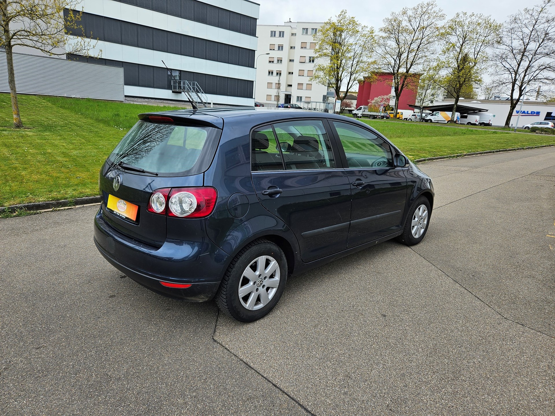 VW Golf Plus 2.0 FSI Comfortline-image-4