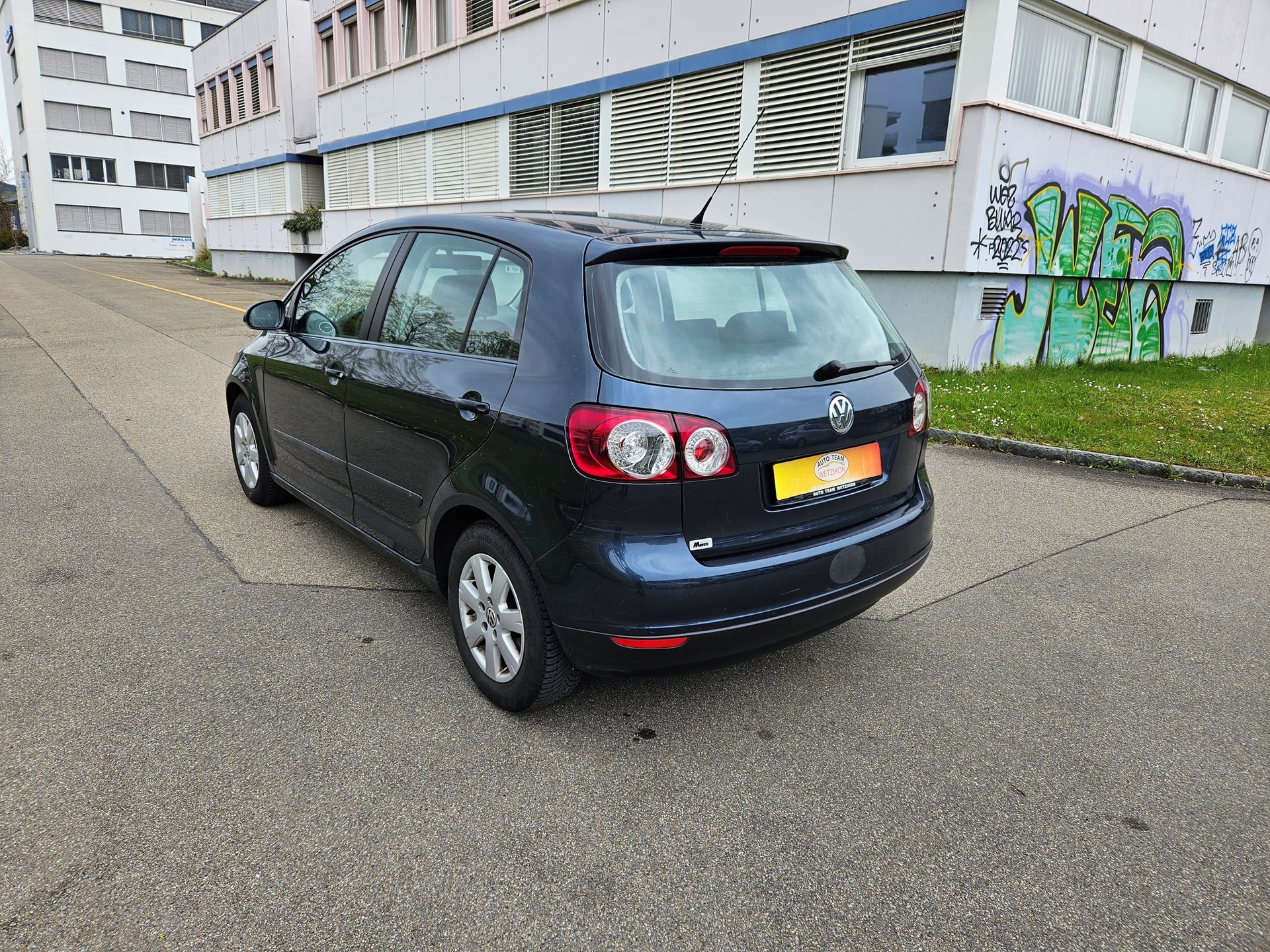 VW Golf Plus 2.0 FSI Comfortline-image-7