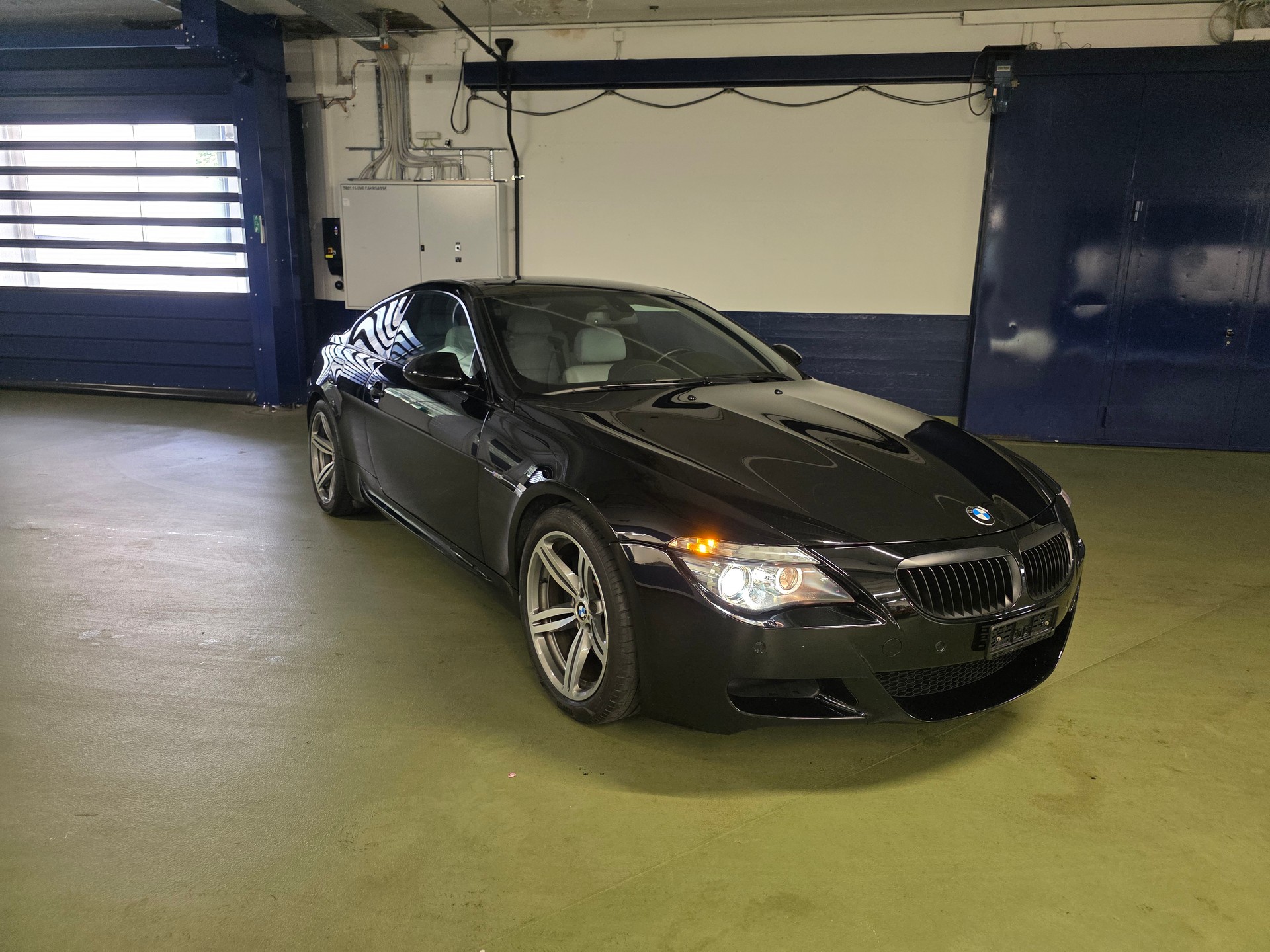 BMW M6 SMG-image-9
