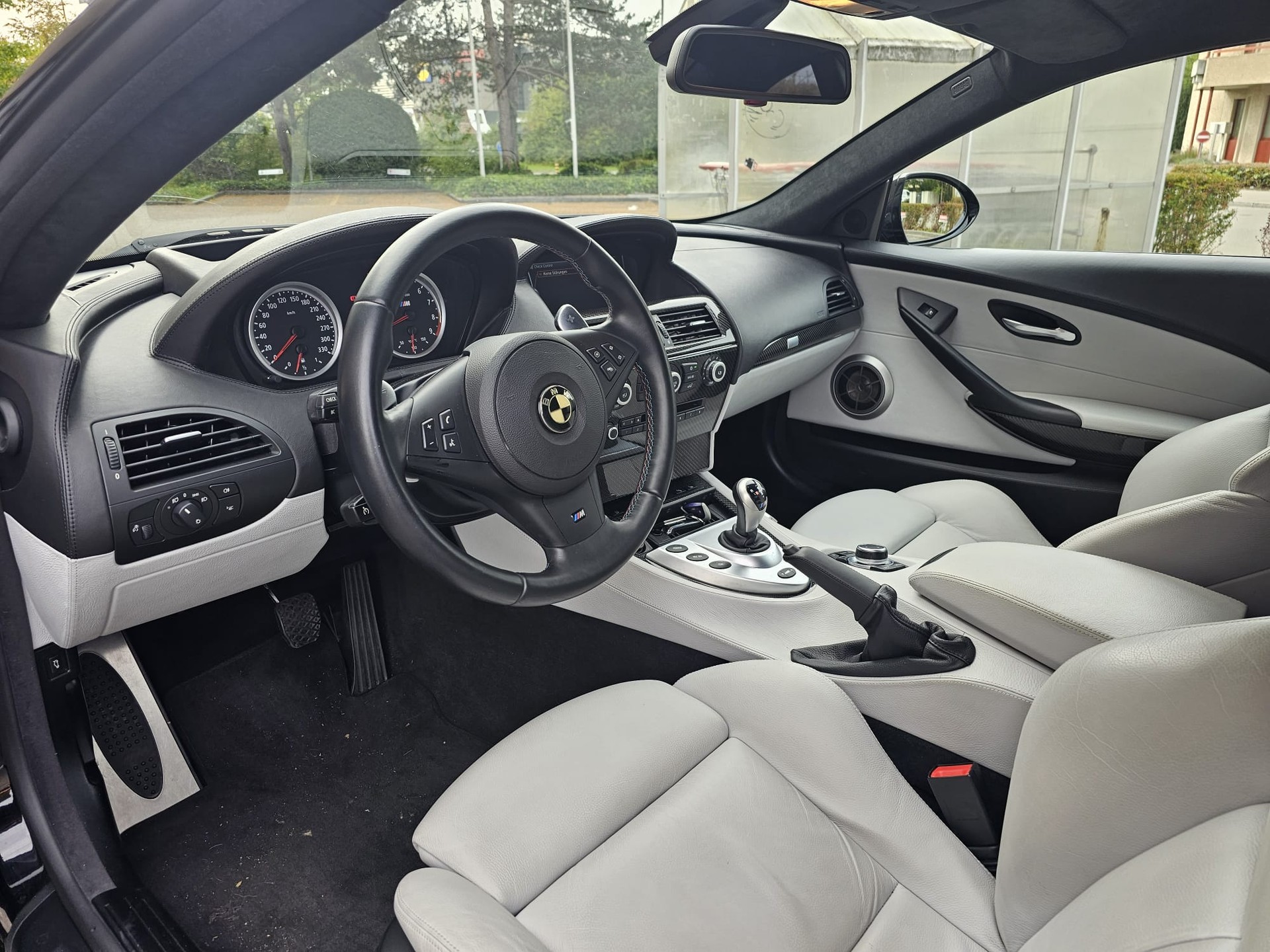 BMW M6 SMG-image-13