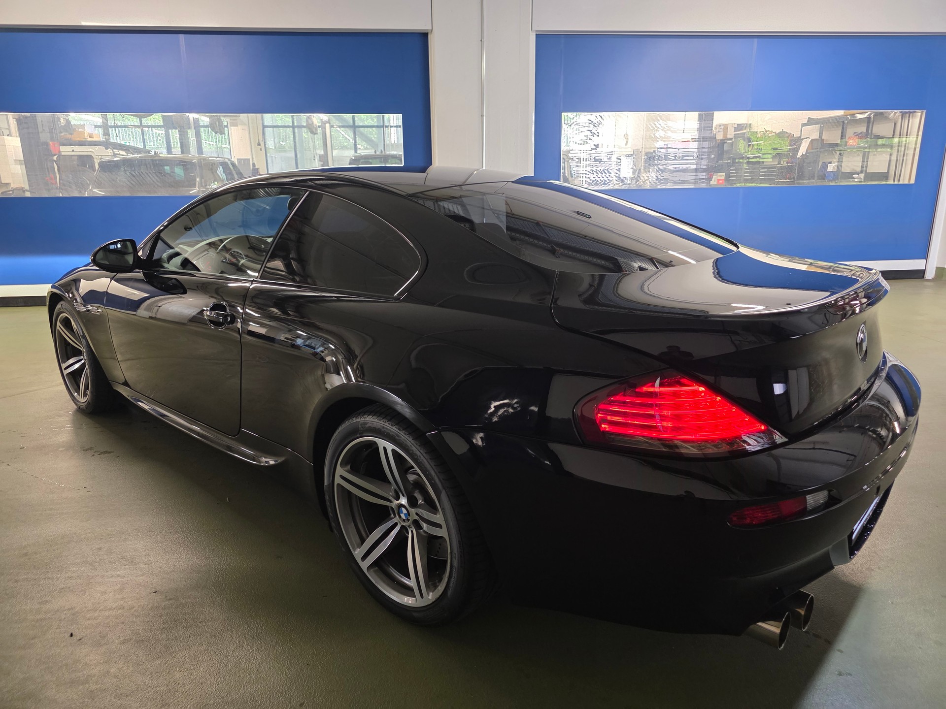BMW M6 SMG-image-11