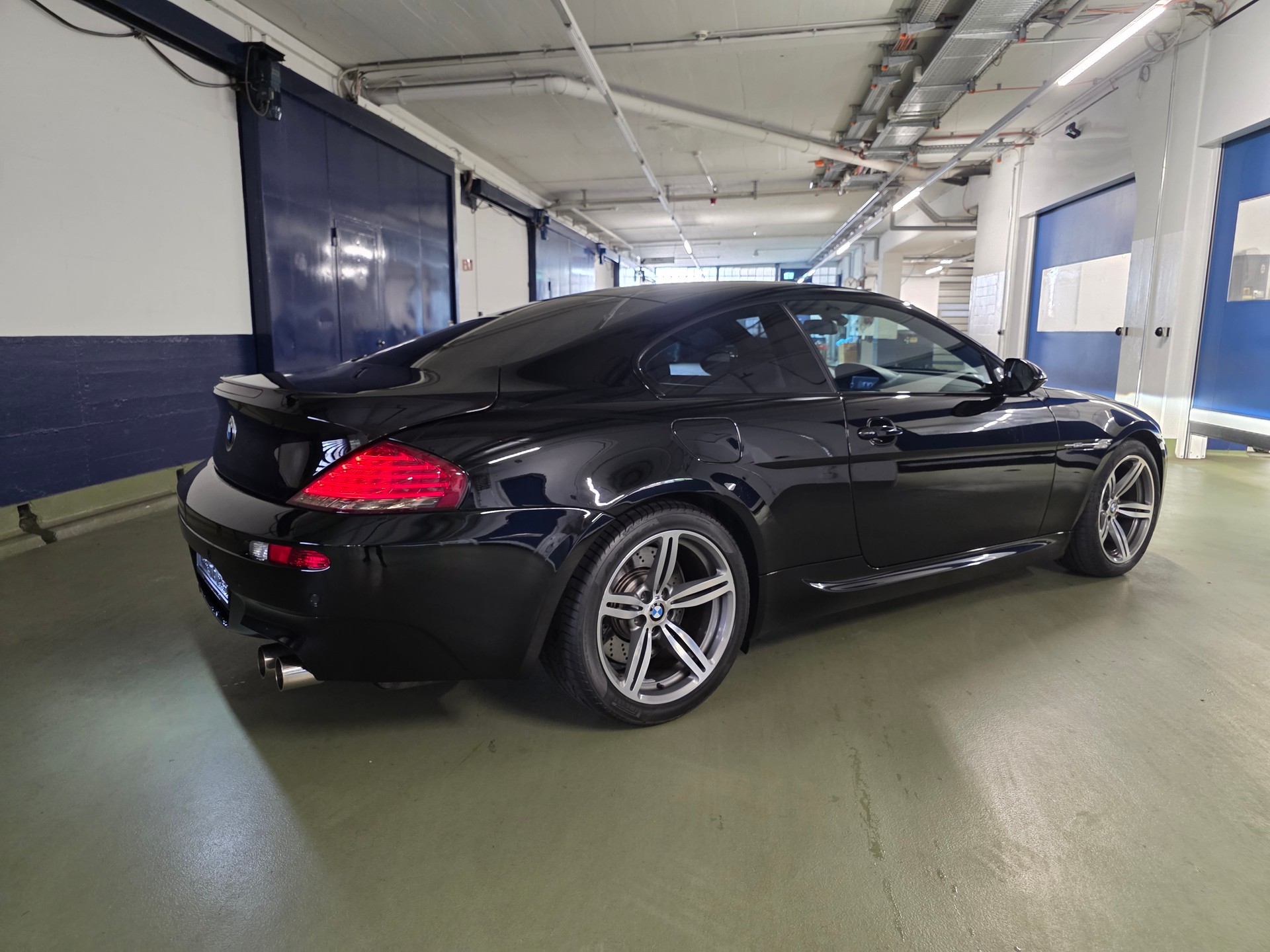 BMW M6 SMG-image-2