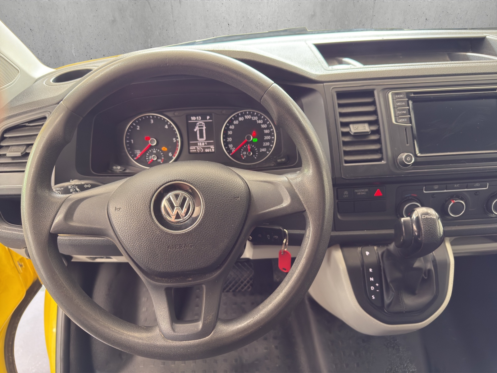 VW T6 2.0 TDI DSG-image-9