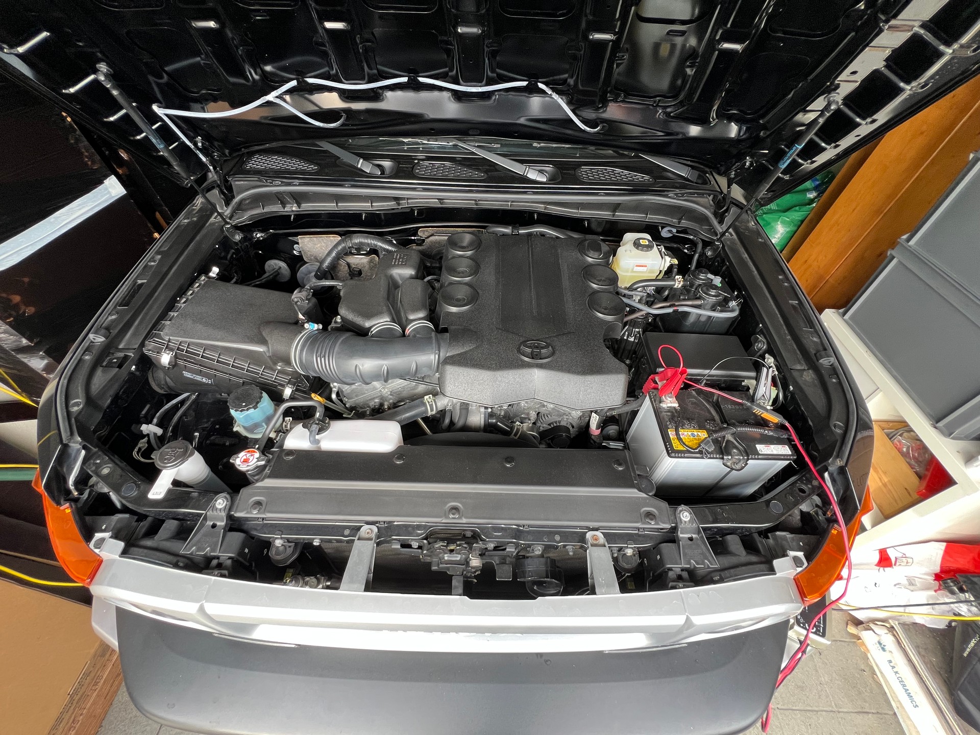 TOYOTA FJ Cruiser de 02/2022 avec seulement 5000 km (état de neuf)-image-7