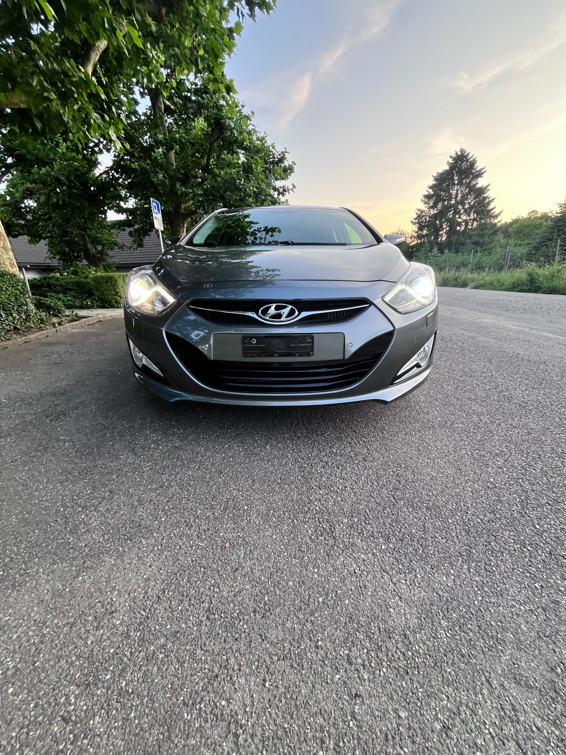 HYUNDAI i40 1.7 CRDI Style Automatic-image-6