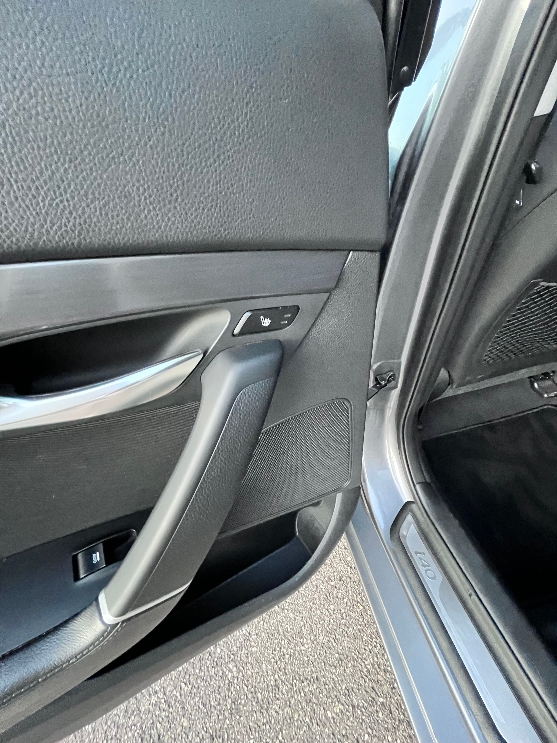HYUNDAI i40 1.7 CRDI Style Automatic-image-10